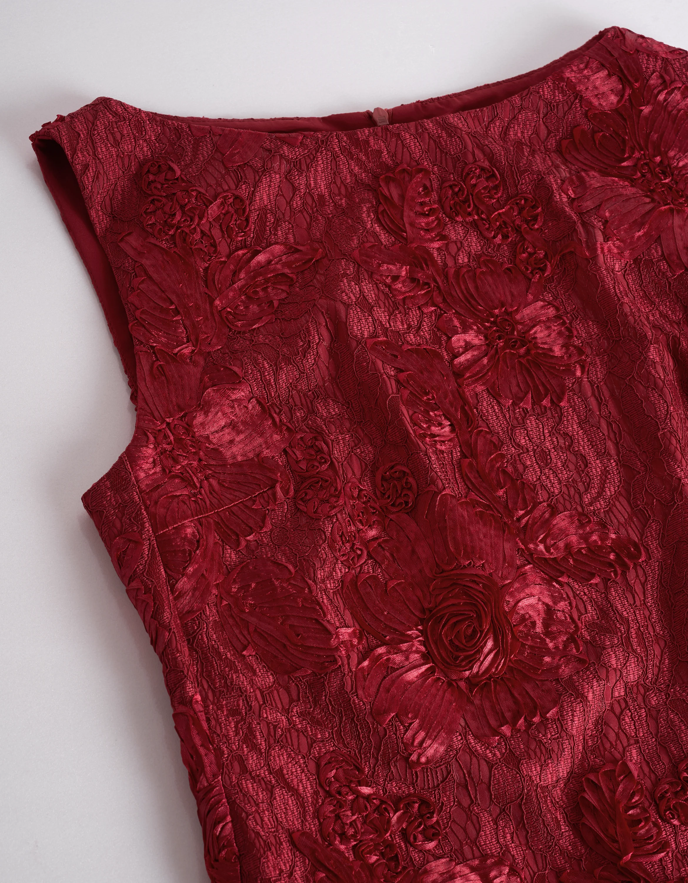 3D Lace Embroidery Sleeveless Dress - Image 13