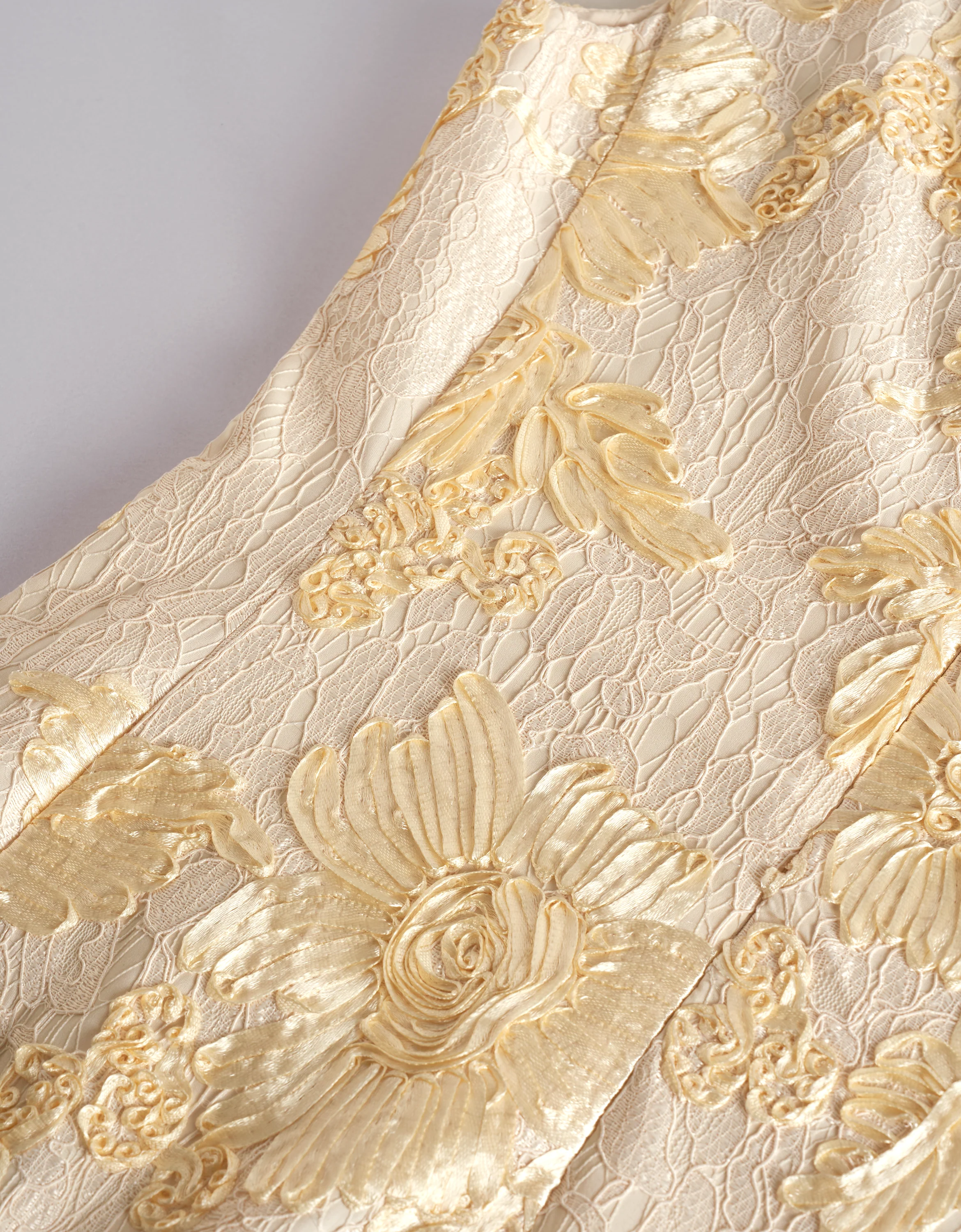 3D Lace Embroidery Sleeveless Dress - Image 7