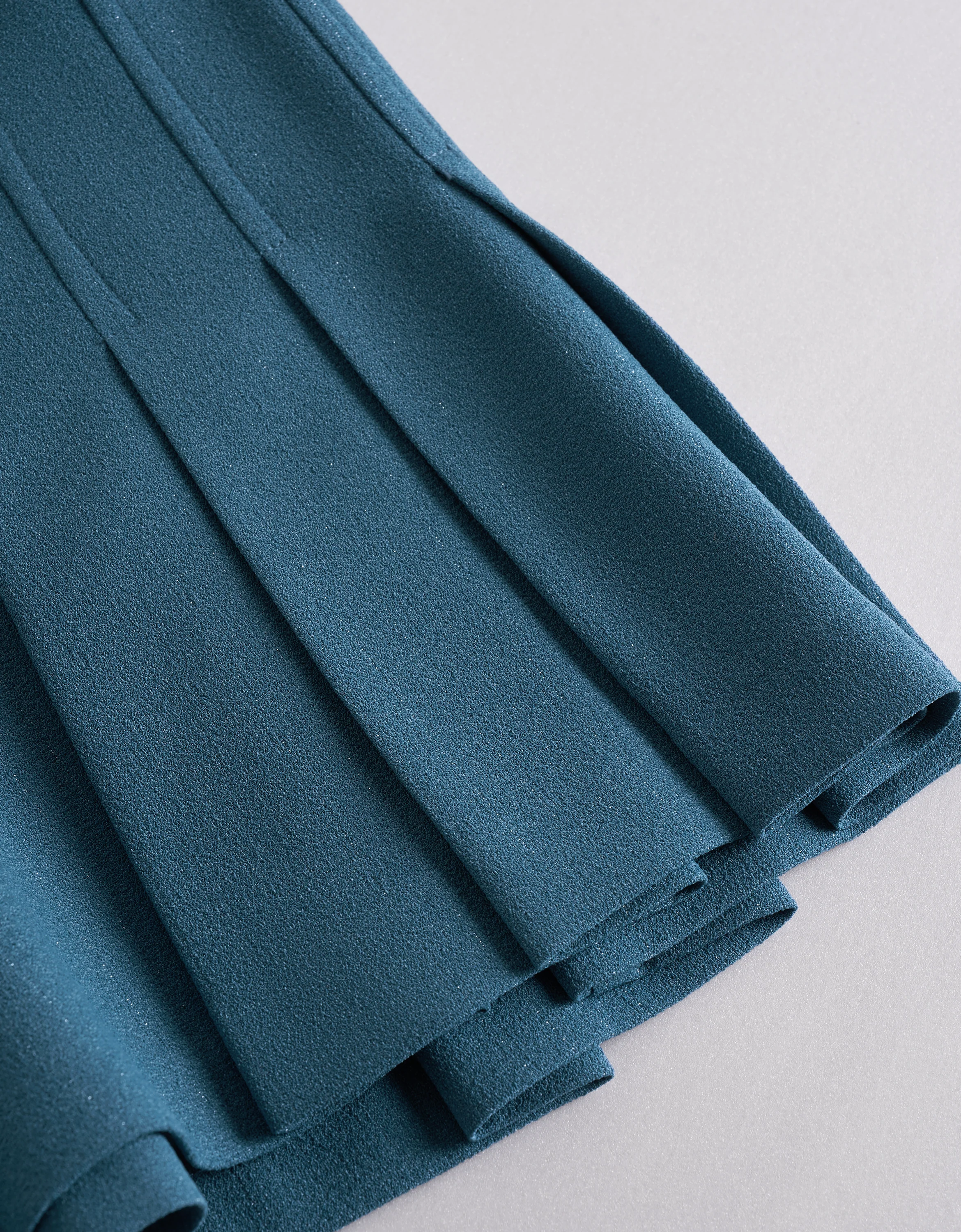 A-line Pleated Shorts - Image 6