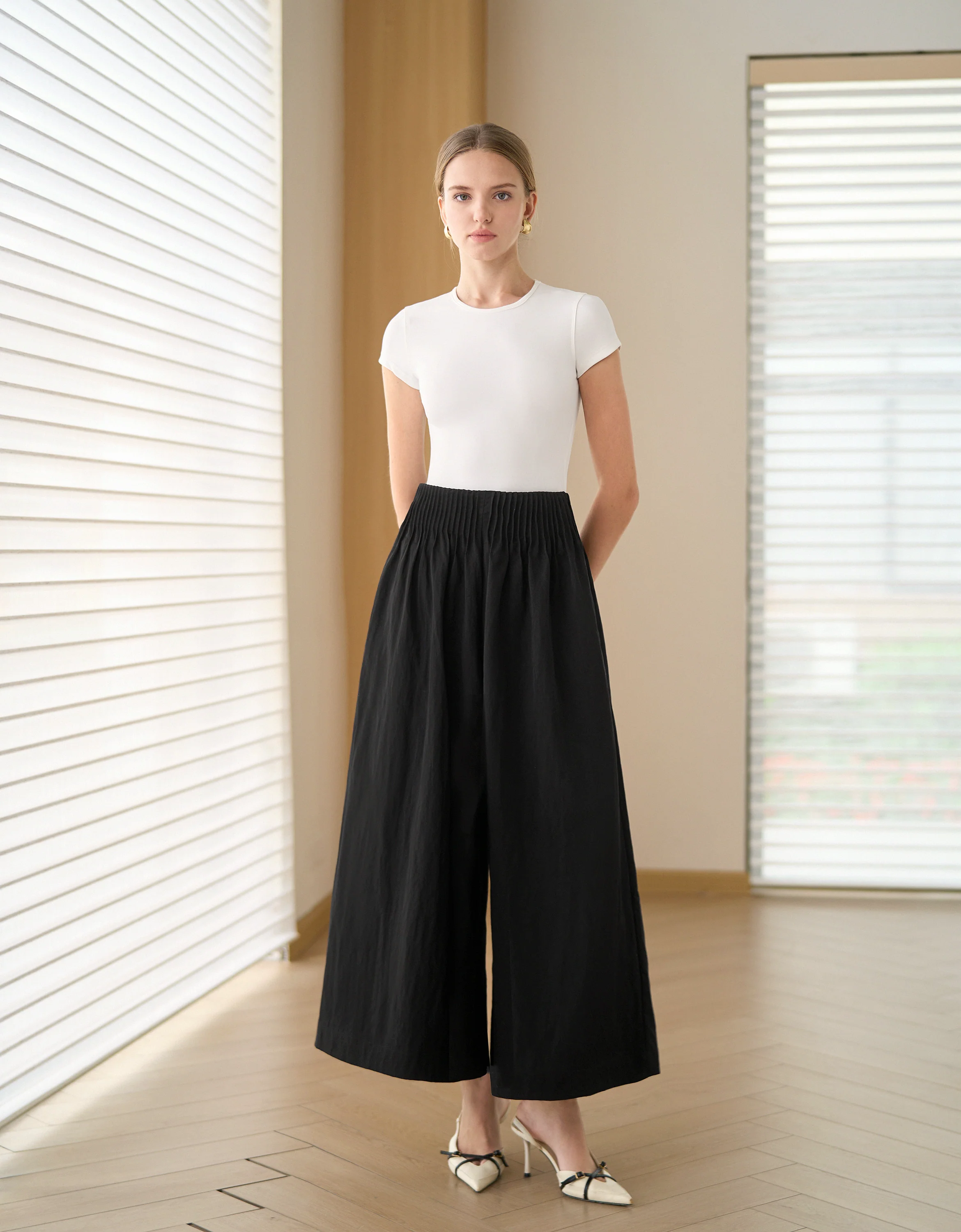 A-line Pleated Wide Leg Trousers