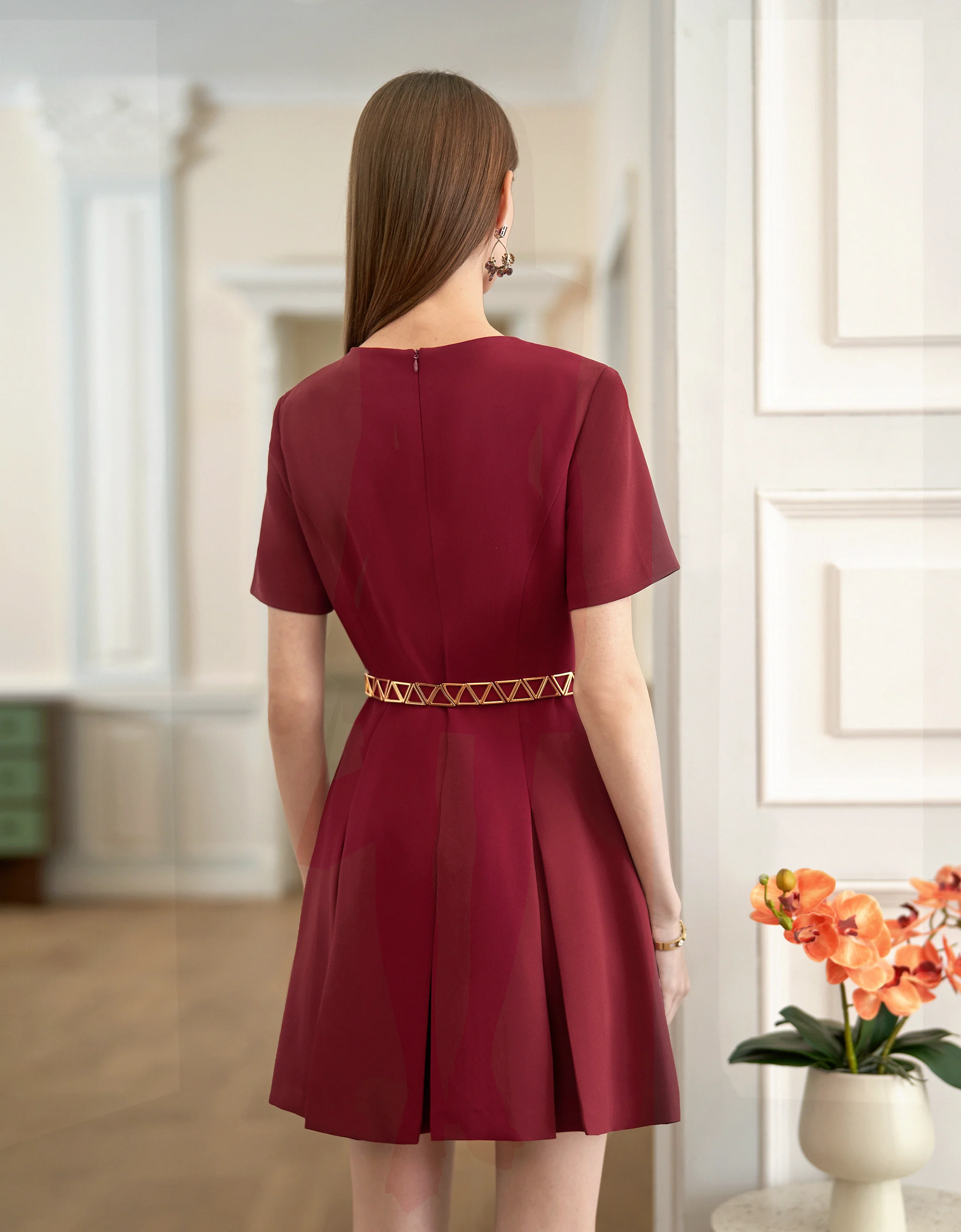 Acetate-blend Short Sleeve Pleated Dress - Image 3