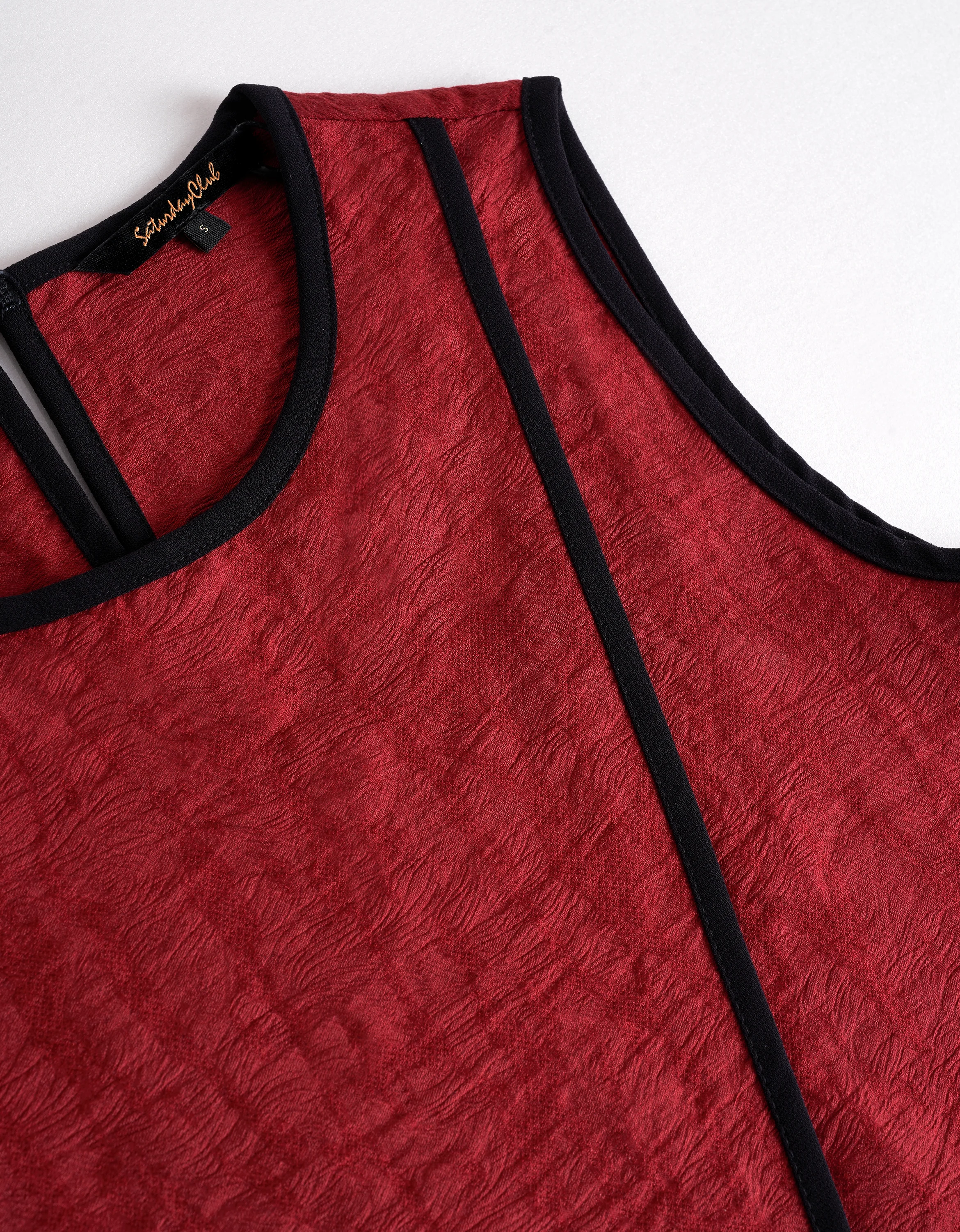 Asymmetric Contrast Trims Sleeveless Top - Image 4