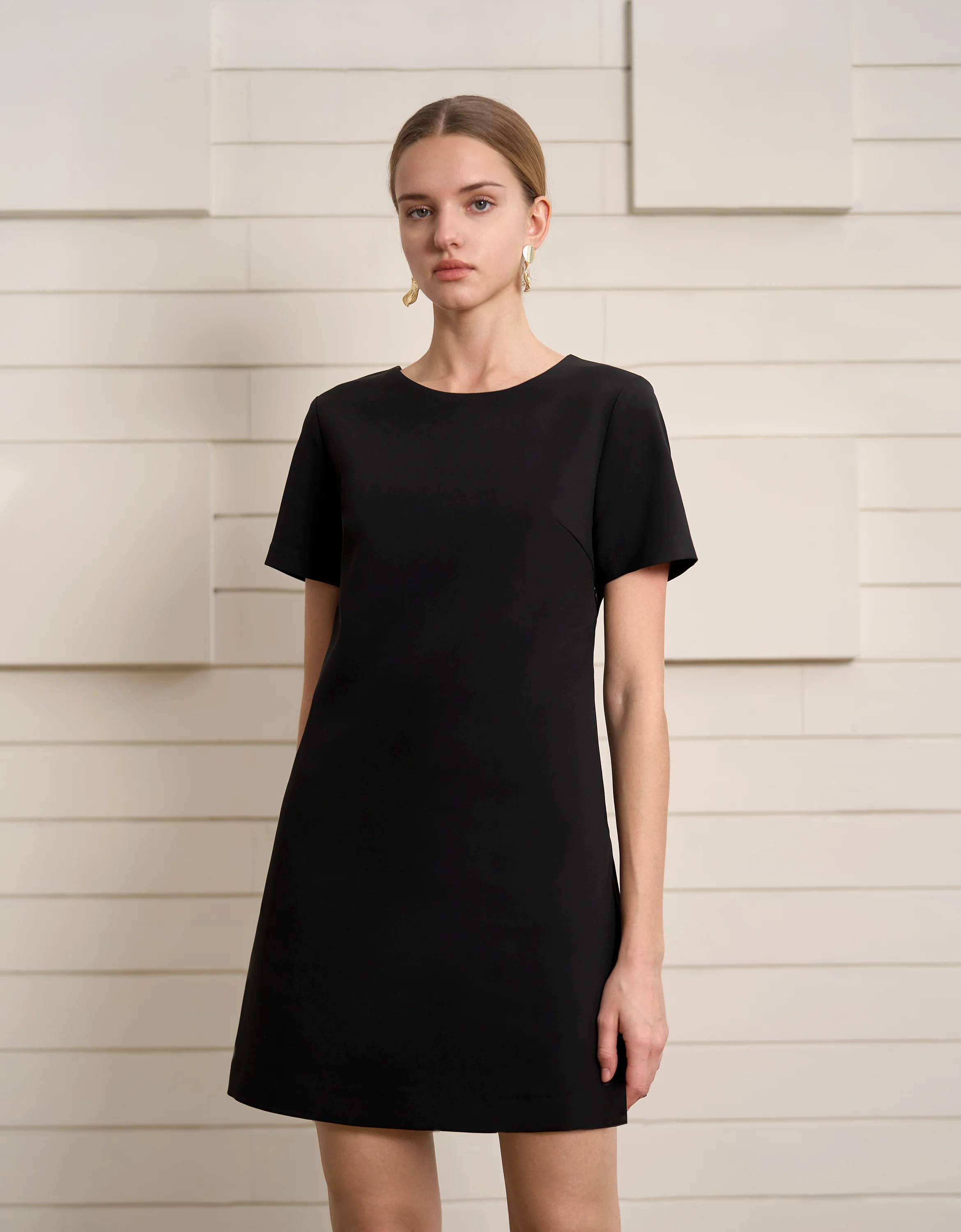 Bow Back Detail Short Sleeve Dress - Image 3