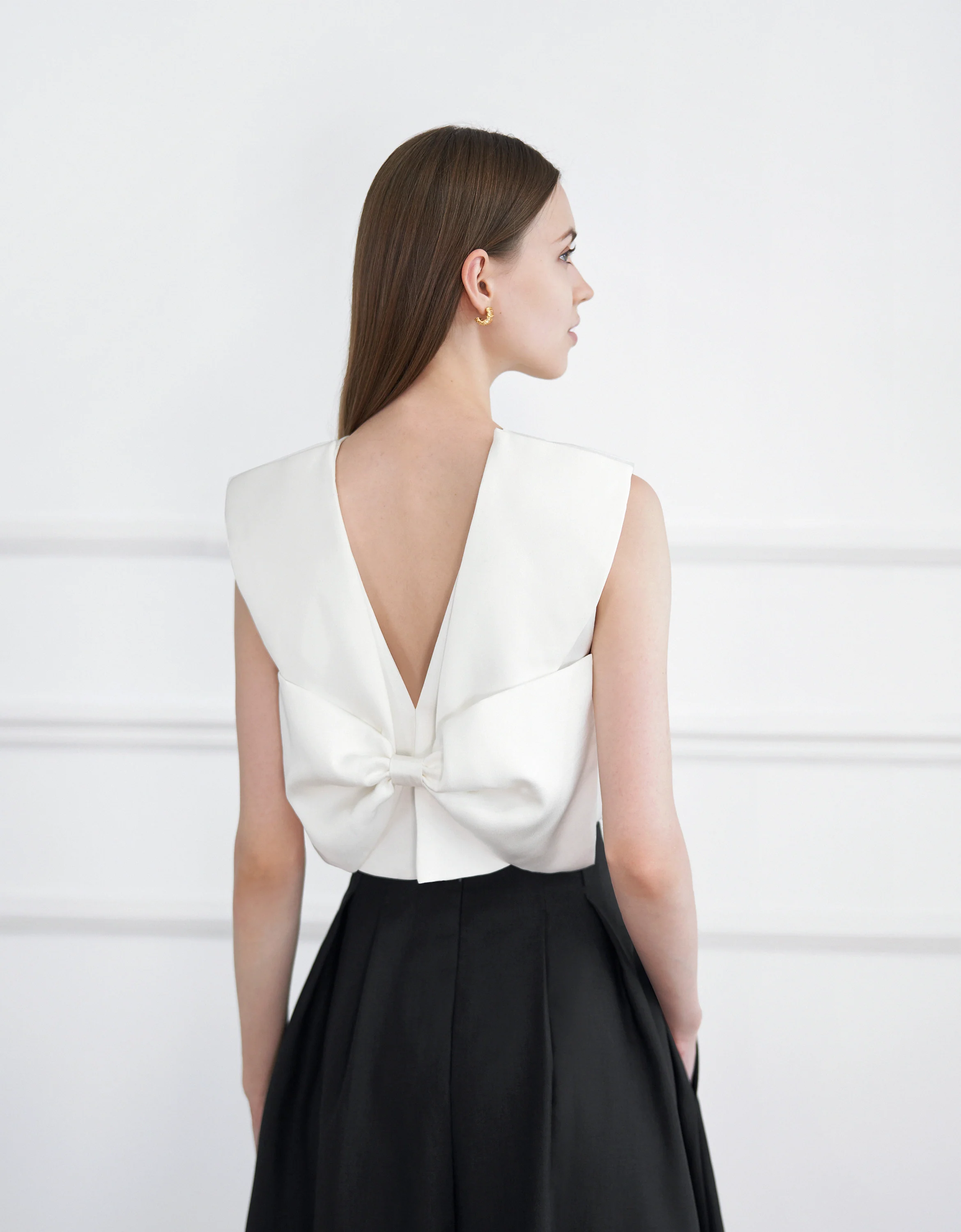 Bow Front Sleeveless Top - Image 11