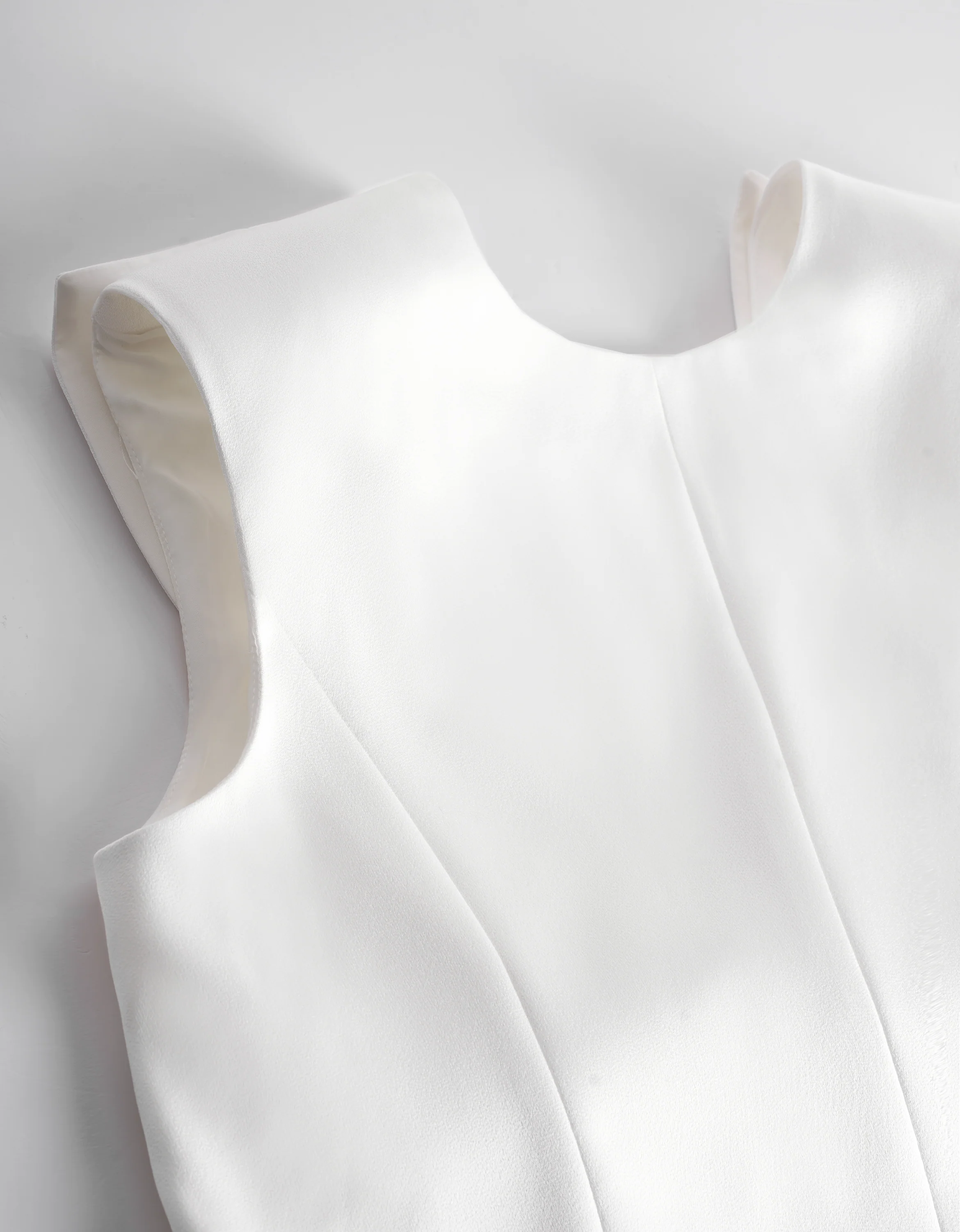 Bow Front Sleeveless Top - Image 15