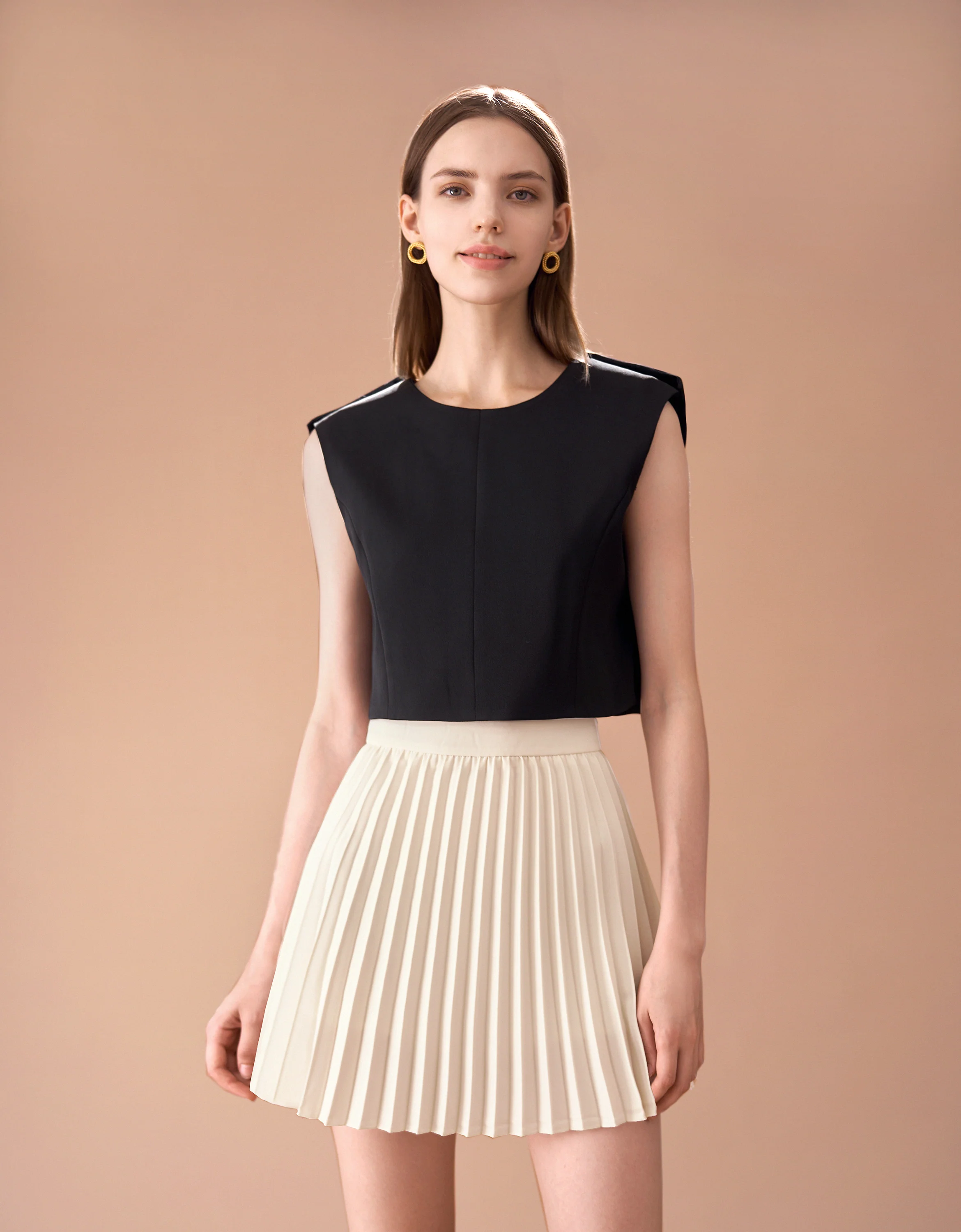 Bow Front Sleeveless Top - Image 31
