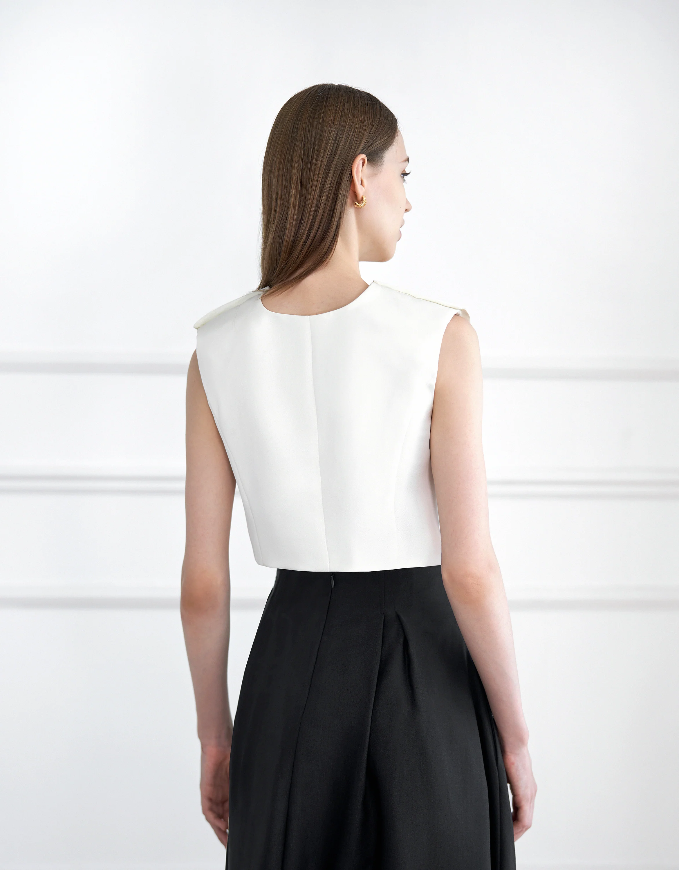 Bow Front Sleeveless Top - Image 8
