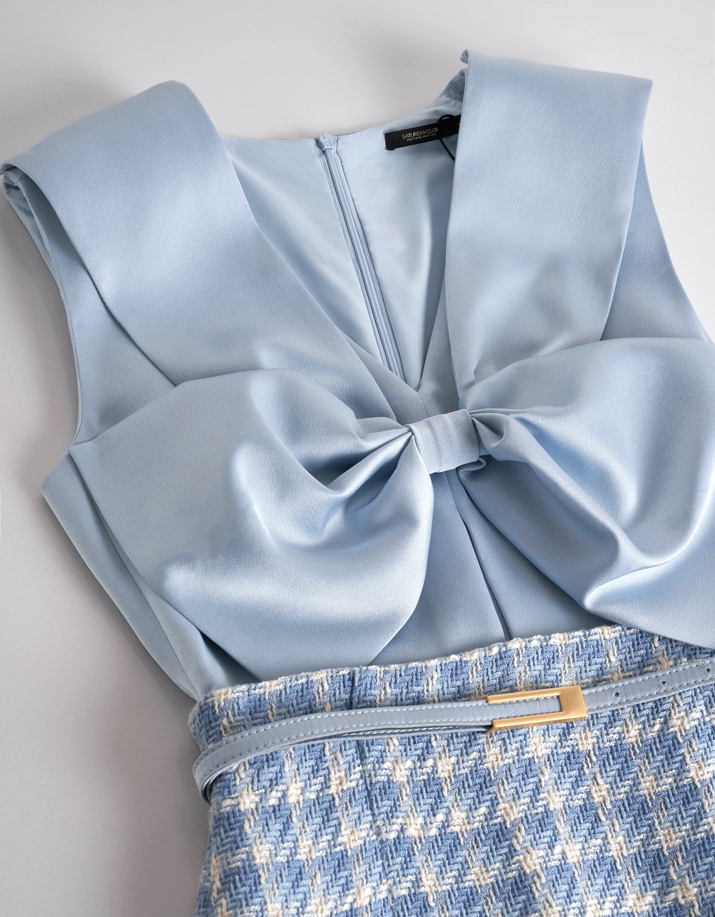Bow Front V-neck Plaid Dress - Image 5