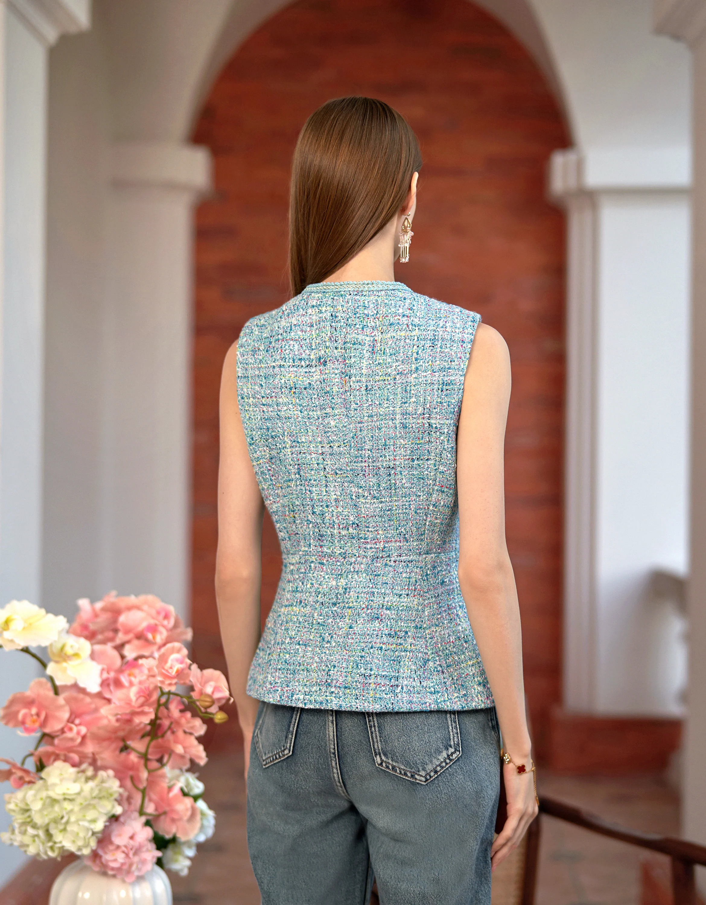 Braided Trims Round Neck Sleeveless Vest - Image 4