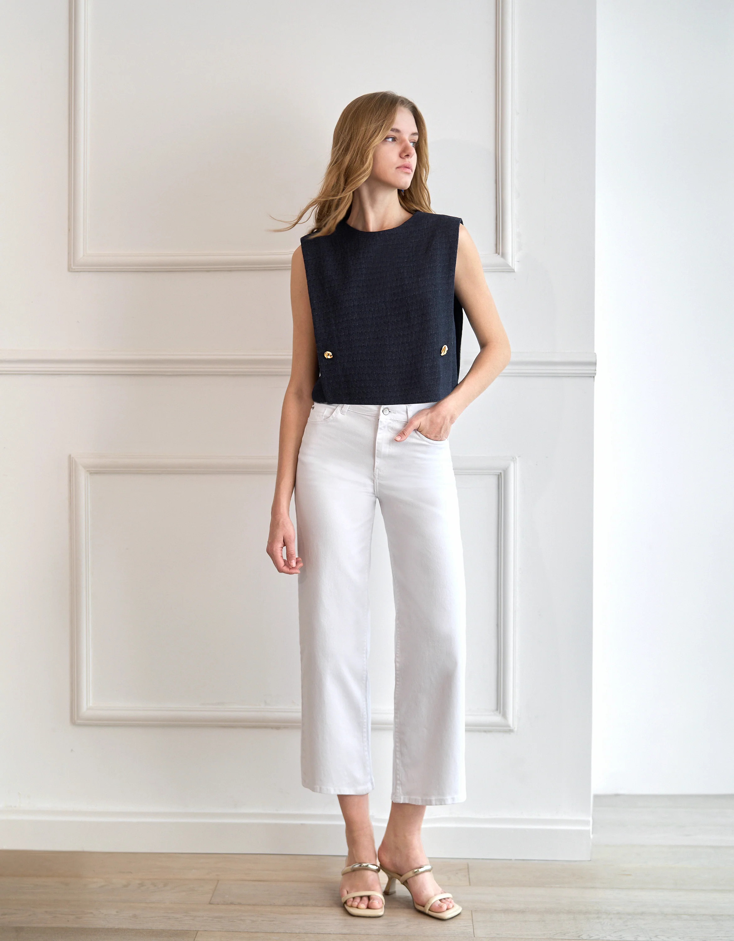 Button Detail Sleeveless Textured Denim Top - Image 5