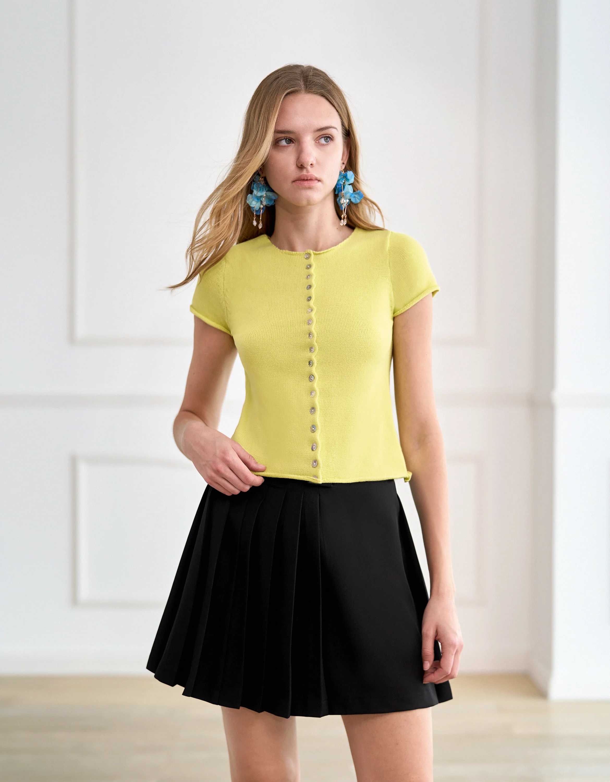 Button Front Short Sleeve Knit Top - Image 9