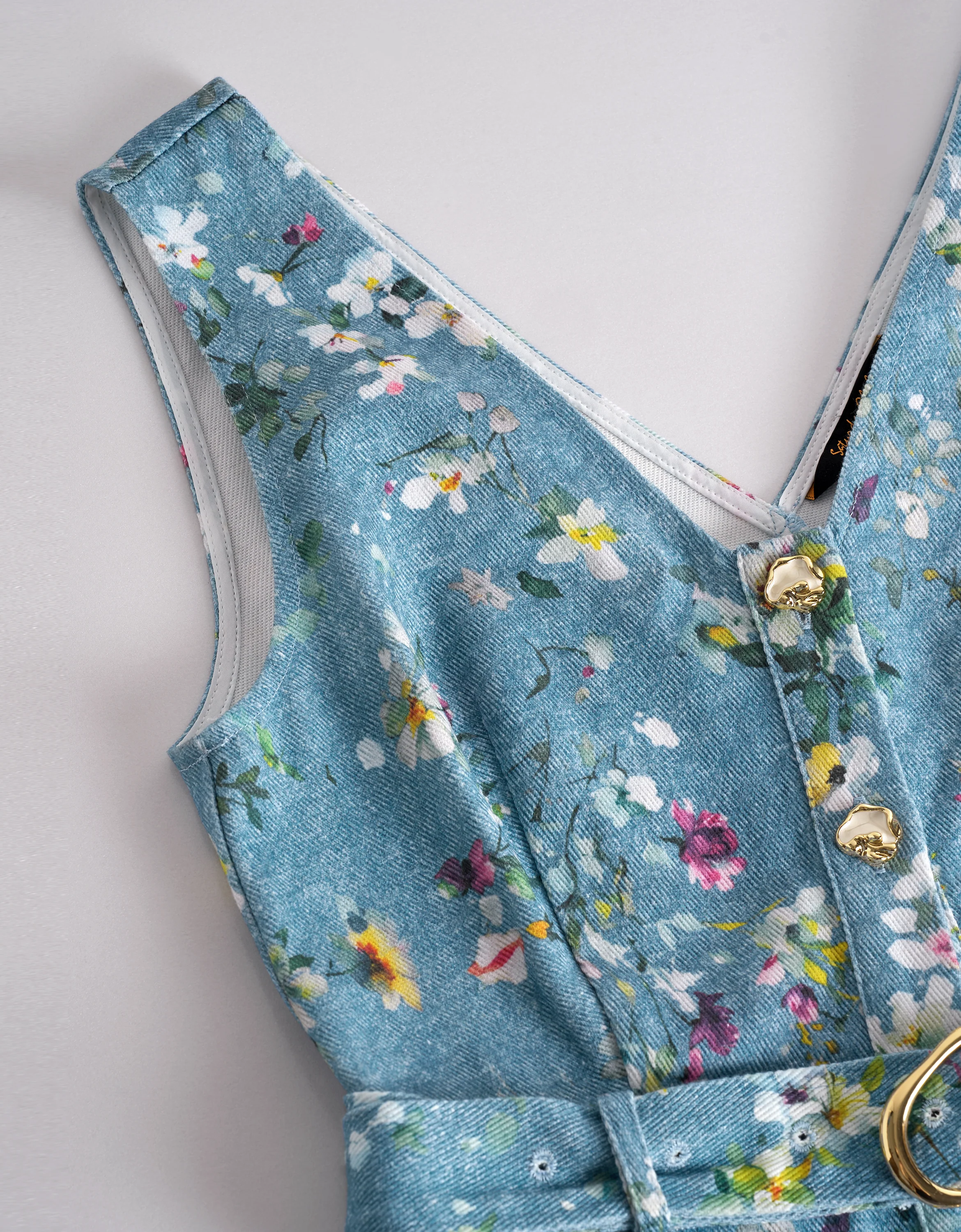 Button Front Sleeveless Floral Dress - Image 6