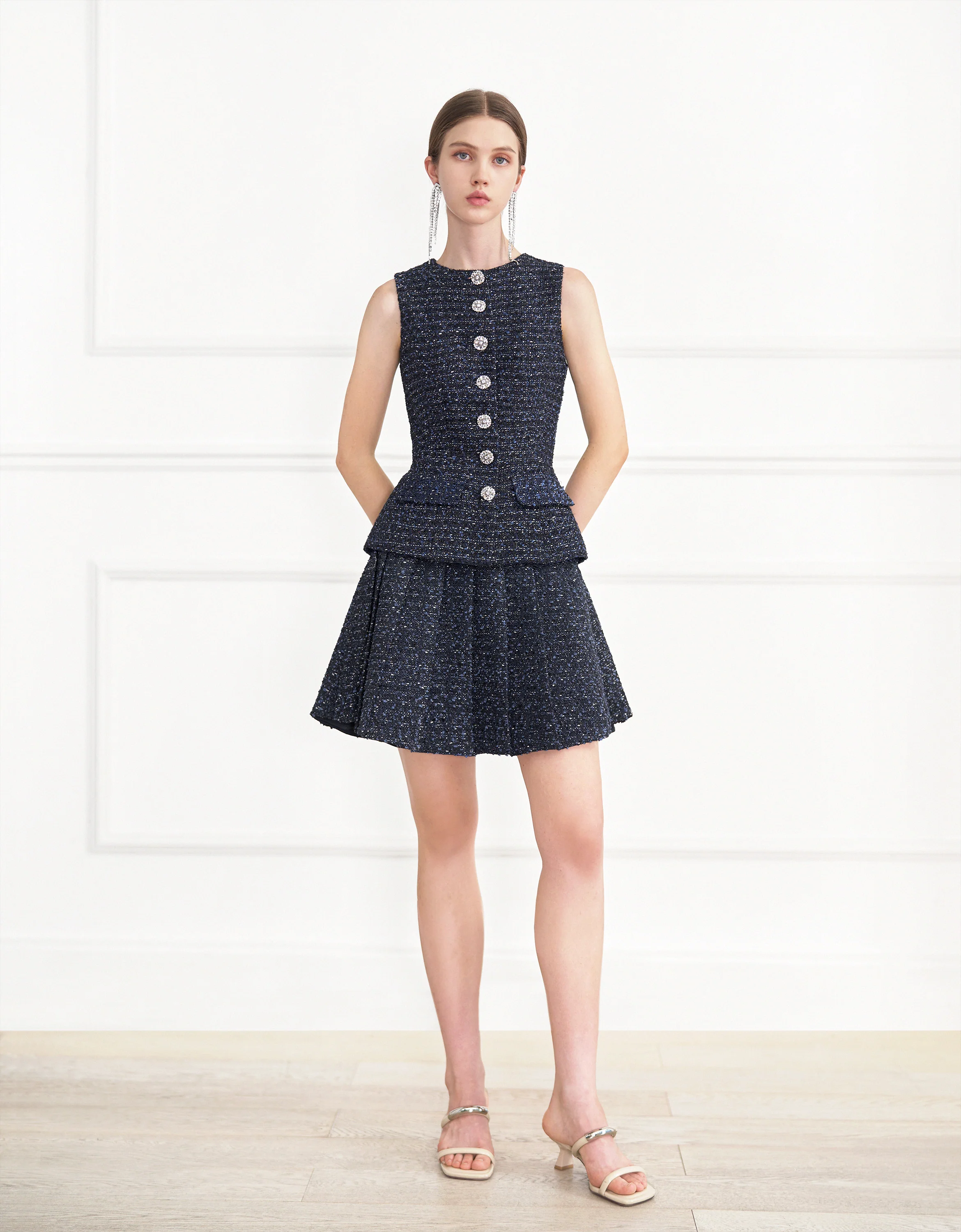 Button Front Sleeveless Tweed Vest - Image 12