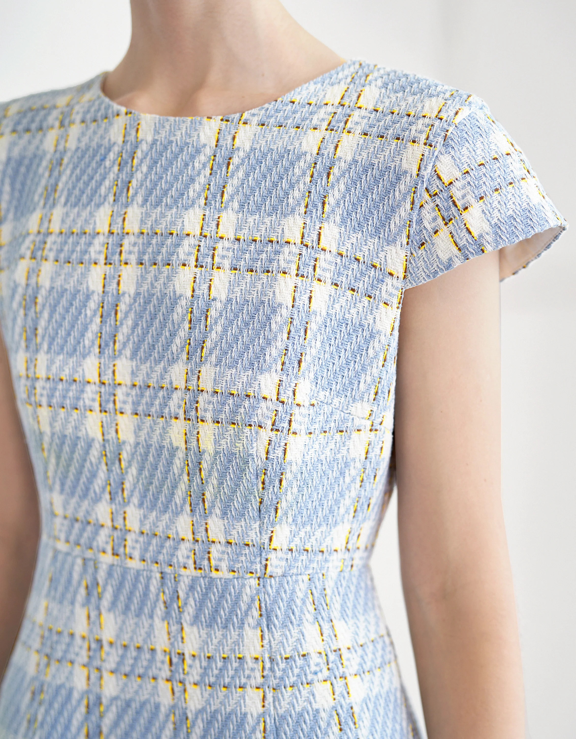 Cap Sleeve Ruffled Hem Checkered Dress - Image 4