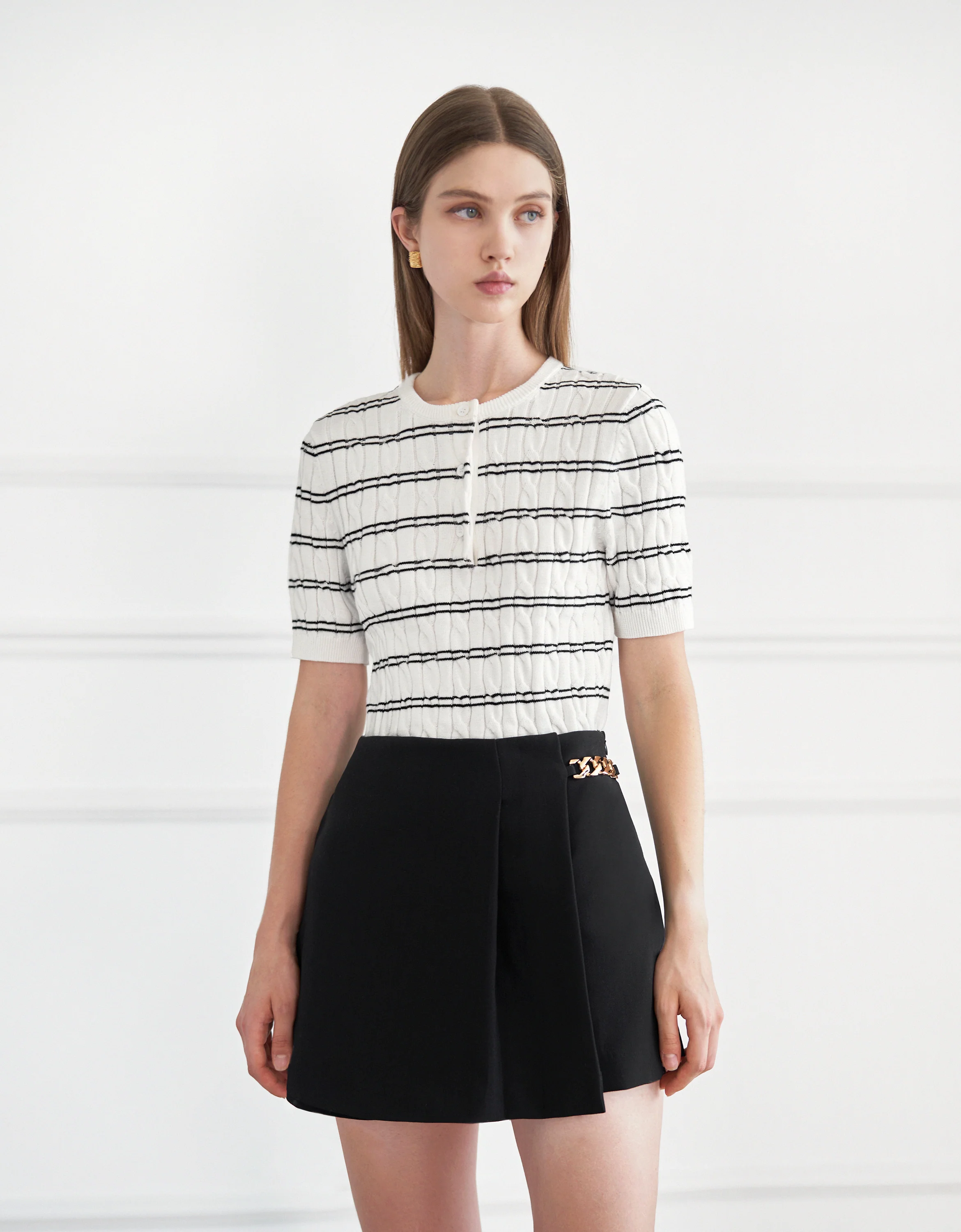 Chain Buckle Pleated Skort - Image 3