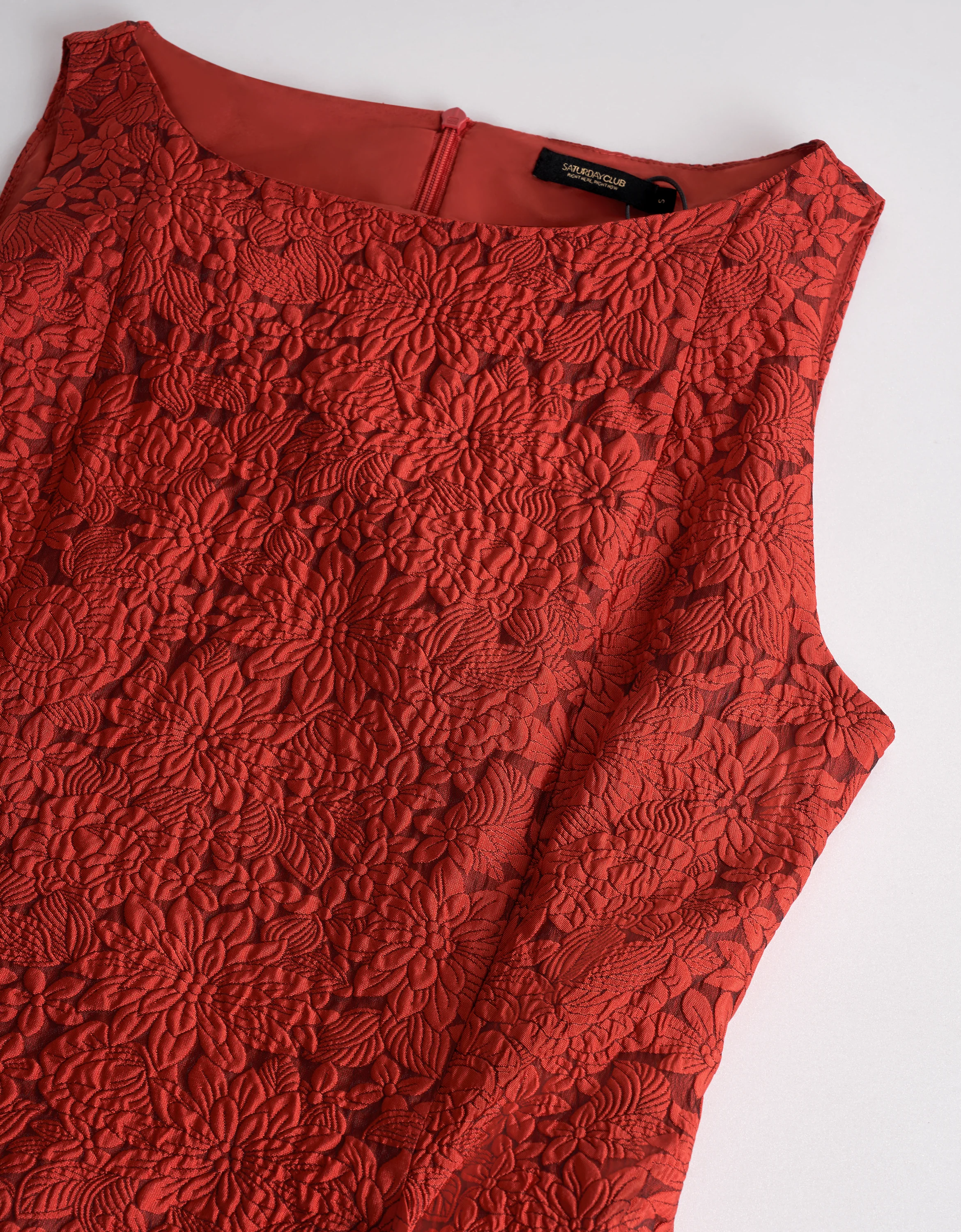 Cinched Waist Sleeveless Jacquard Dress - Image 7