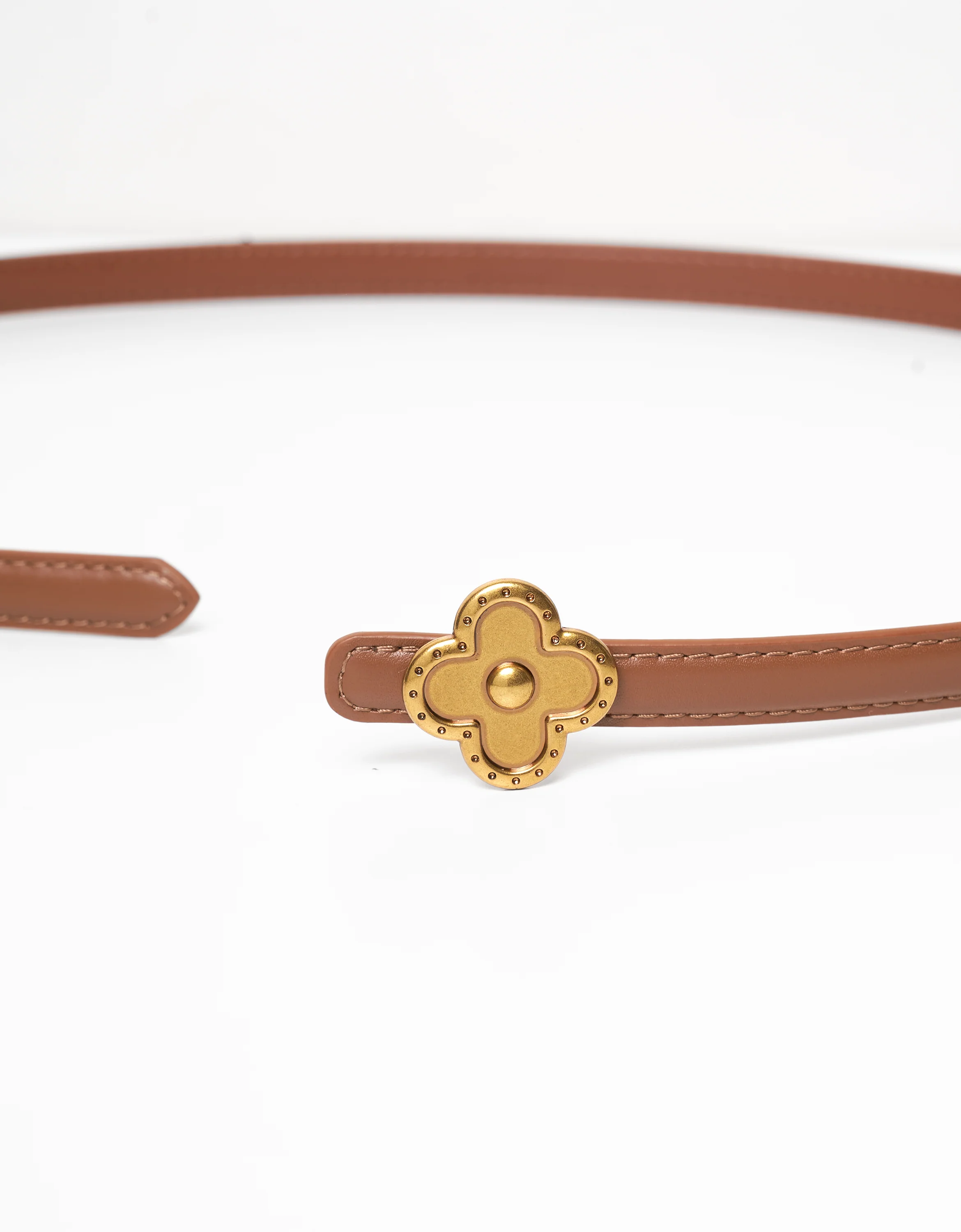 Clover Buckle Thin Leather Belt - Image 10