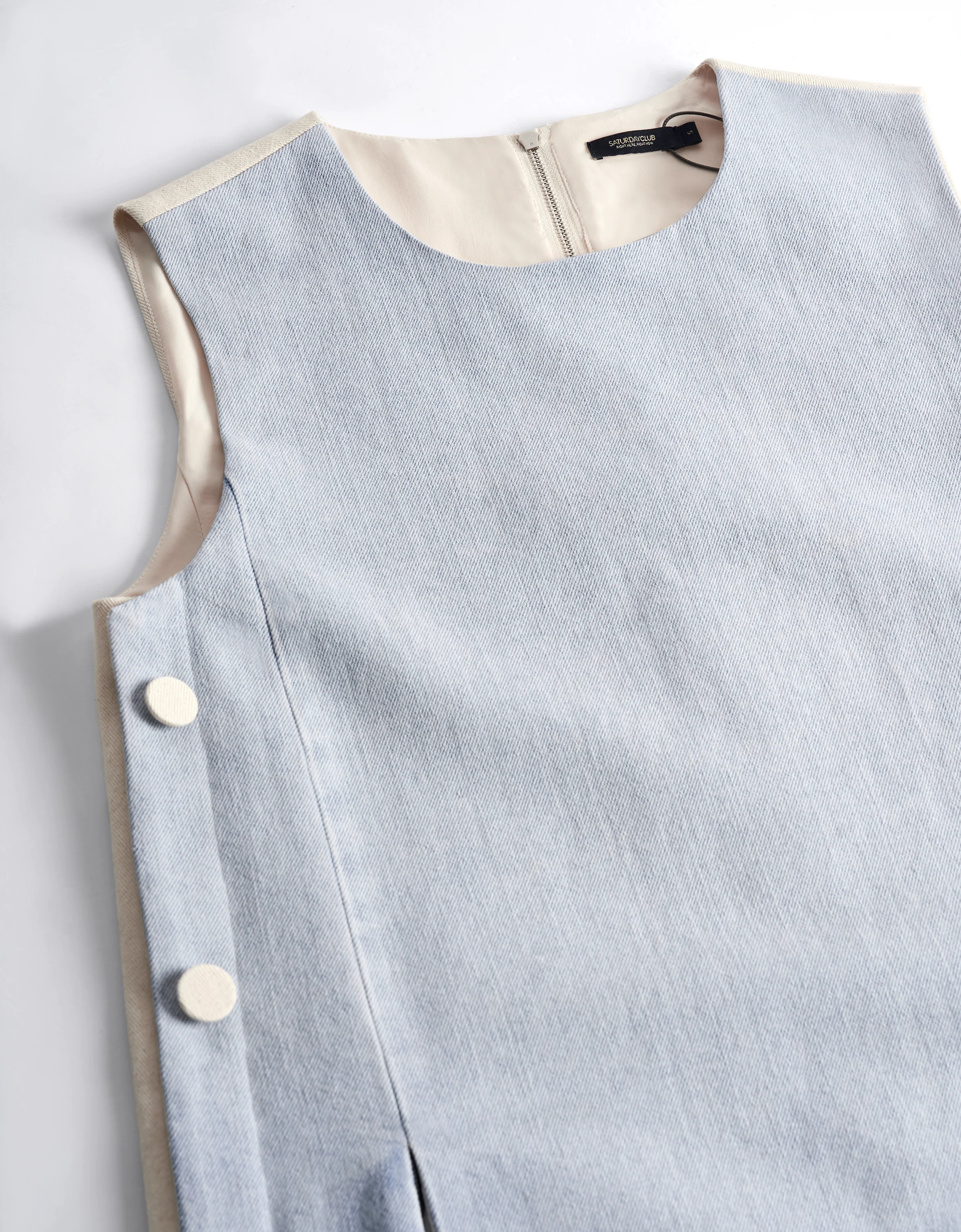 Colorblock Denim Shift Dress - Image 10