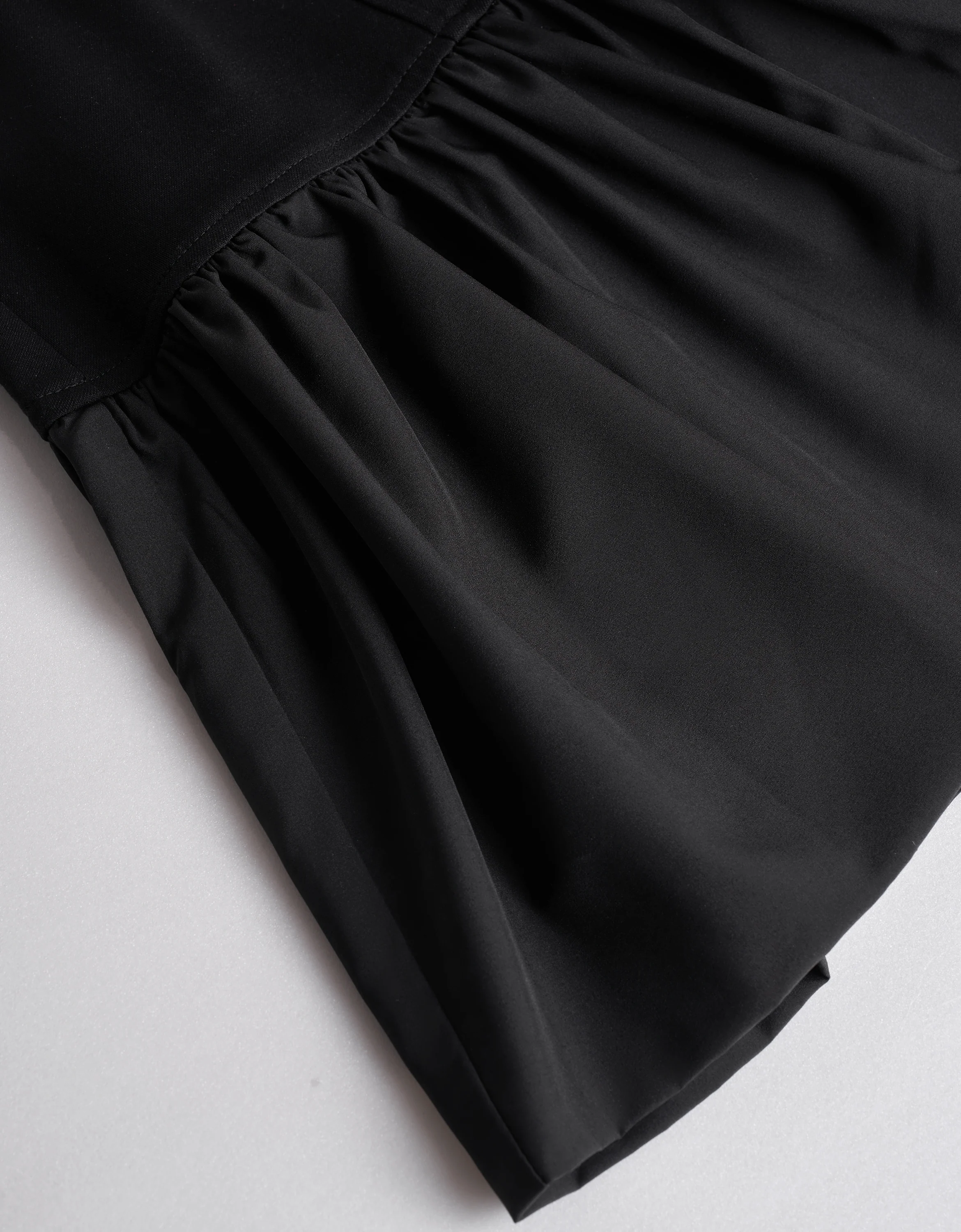 Colorblock Ruffled Hem Collared Sleeveless Dress - Image 5