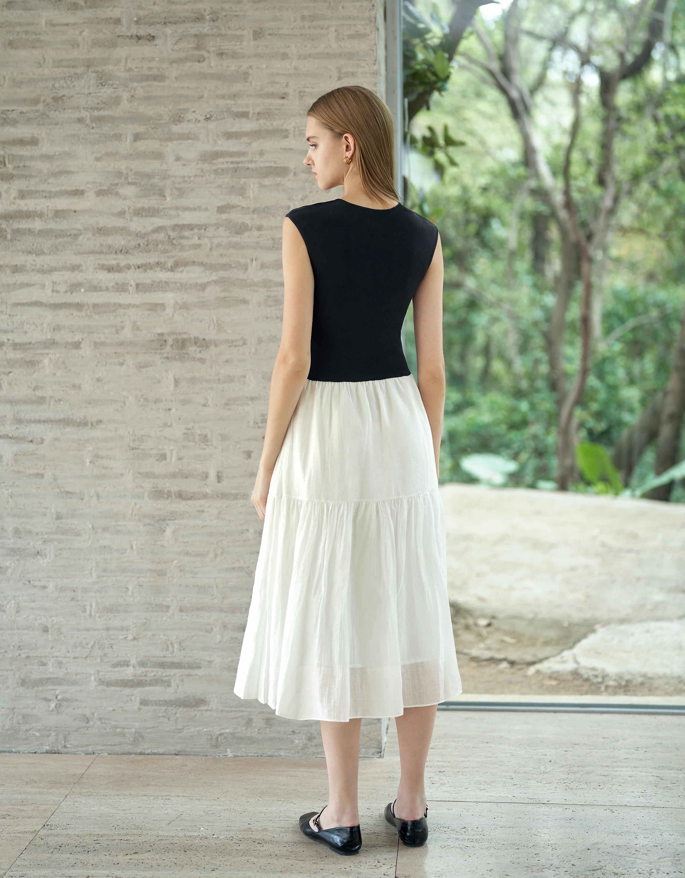 Colorblock Tiered Skirt Midi Dress - Image 3