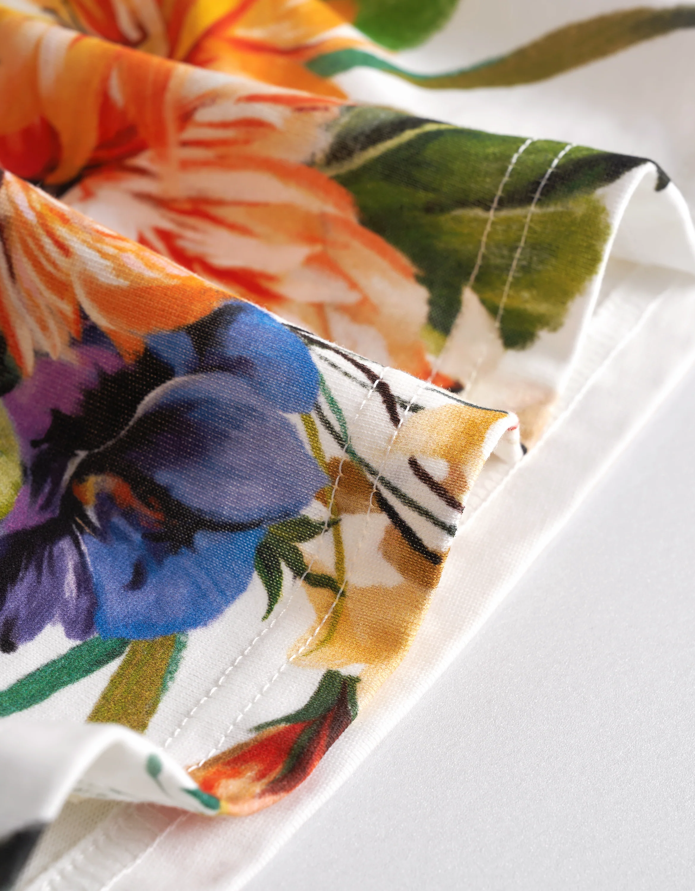 Colorful Floral Print T-Shirt - Image 8