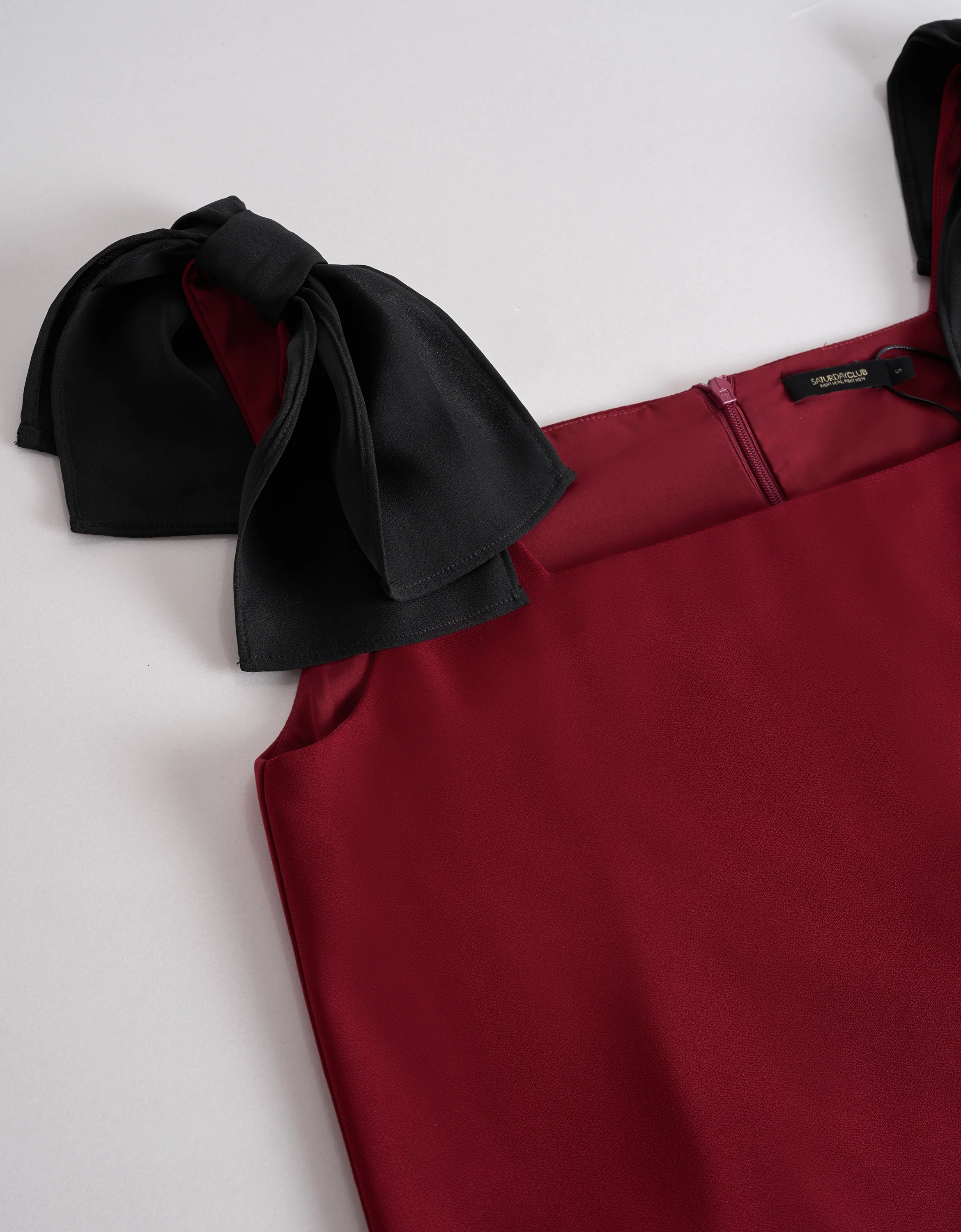 Contrast Bow Straps Square Neck Top - Image 5