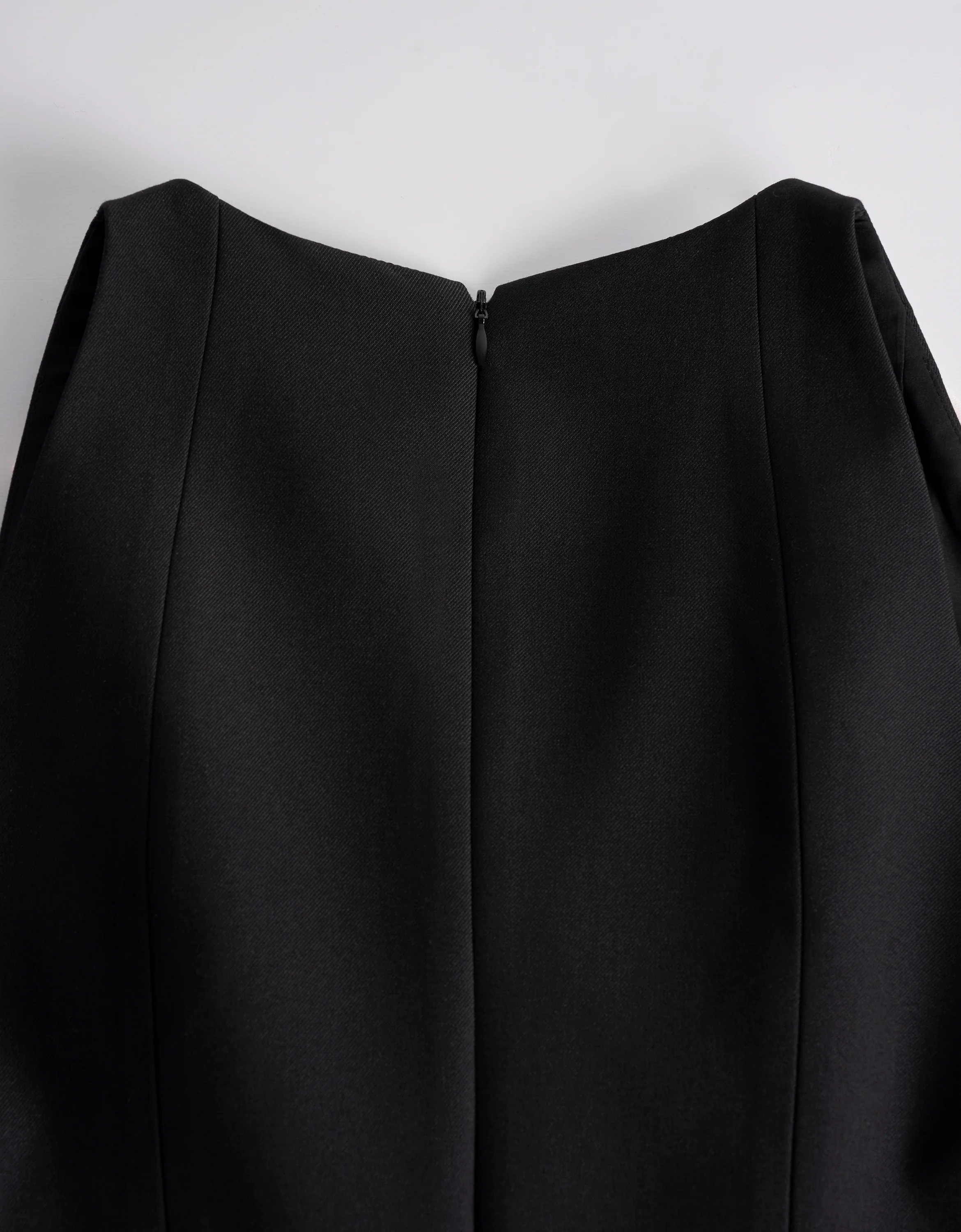 Contrast Collar Sleeveless Jumpsuit - Image 6