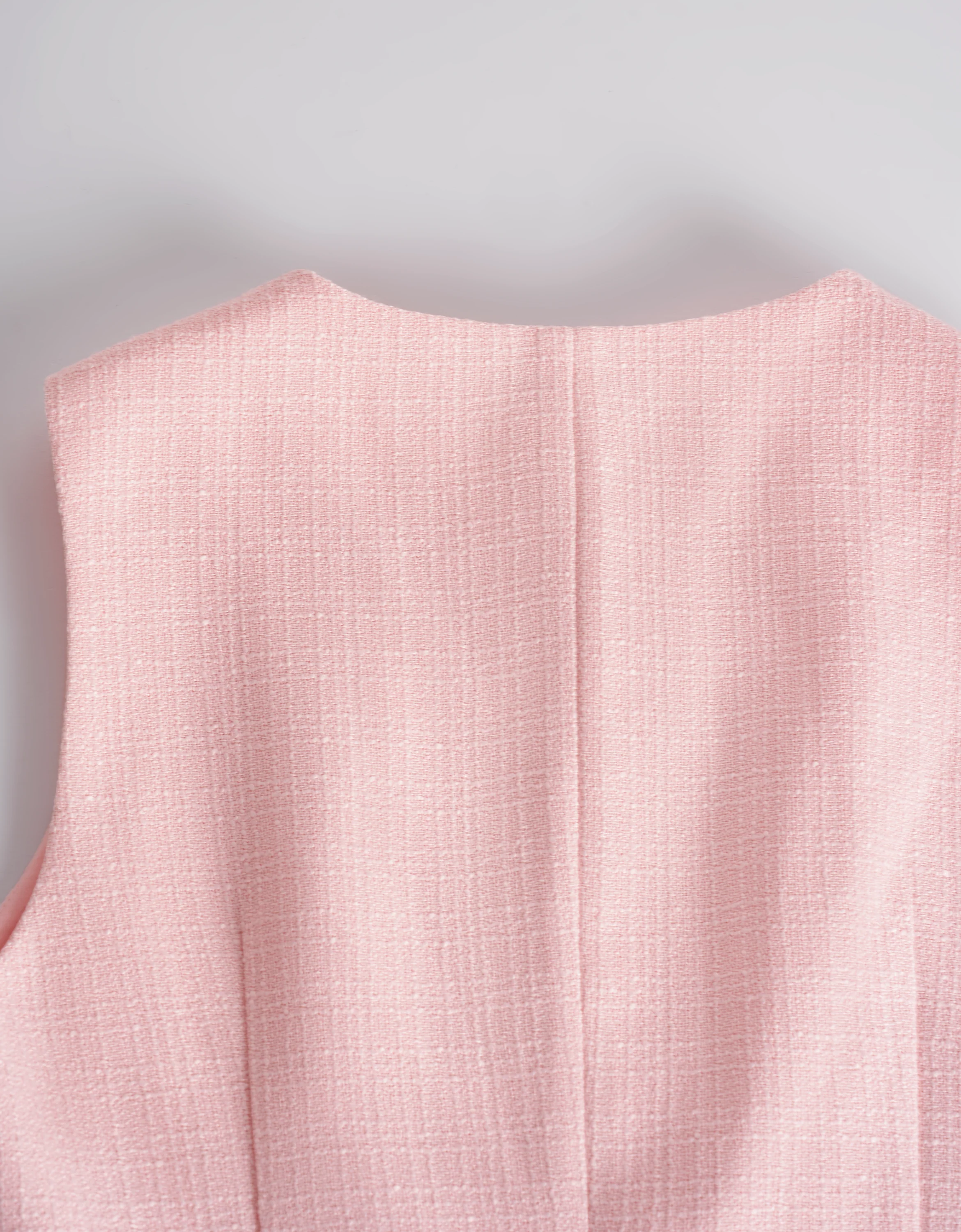 Contrast Detail Button Front Sleeveless Vest - Image 17