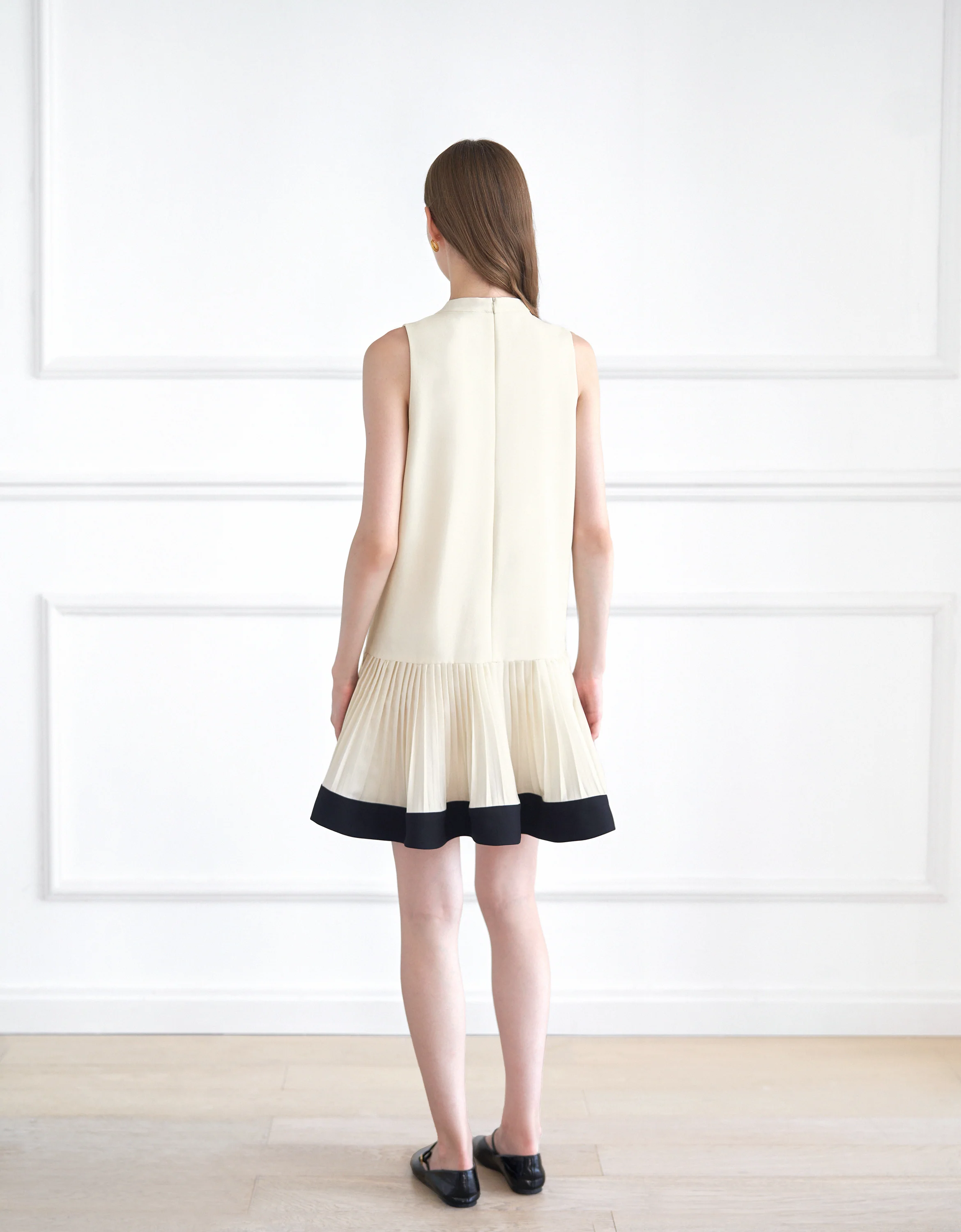 Contrast Hem Pleated Drop Waist Dress - Image 18