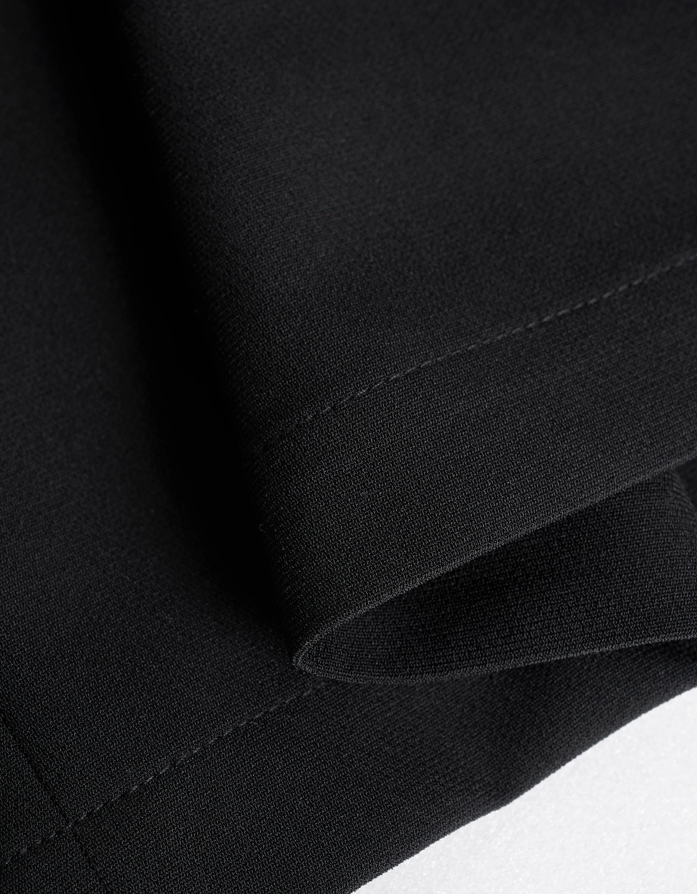 Contrast Piping A-line Shorts - Image 9