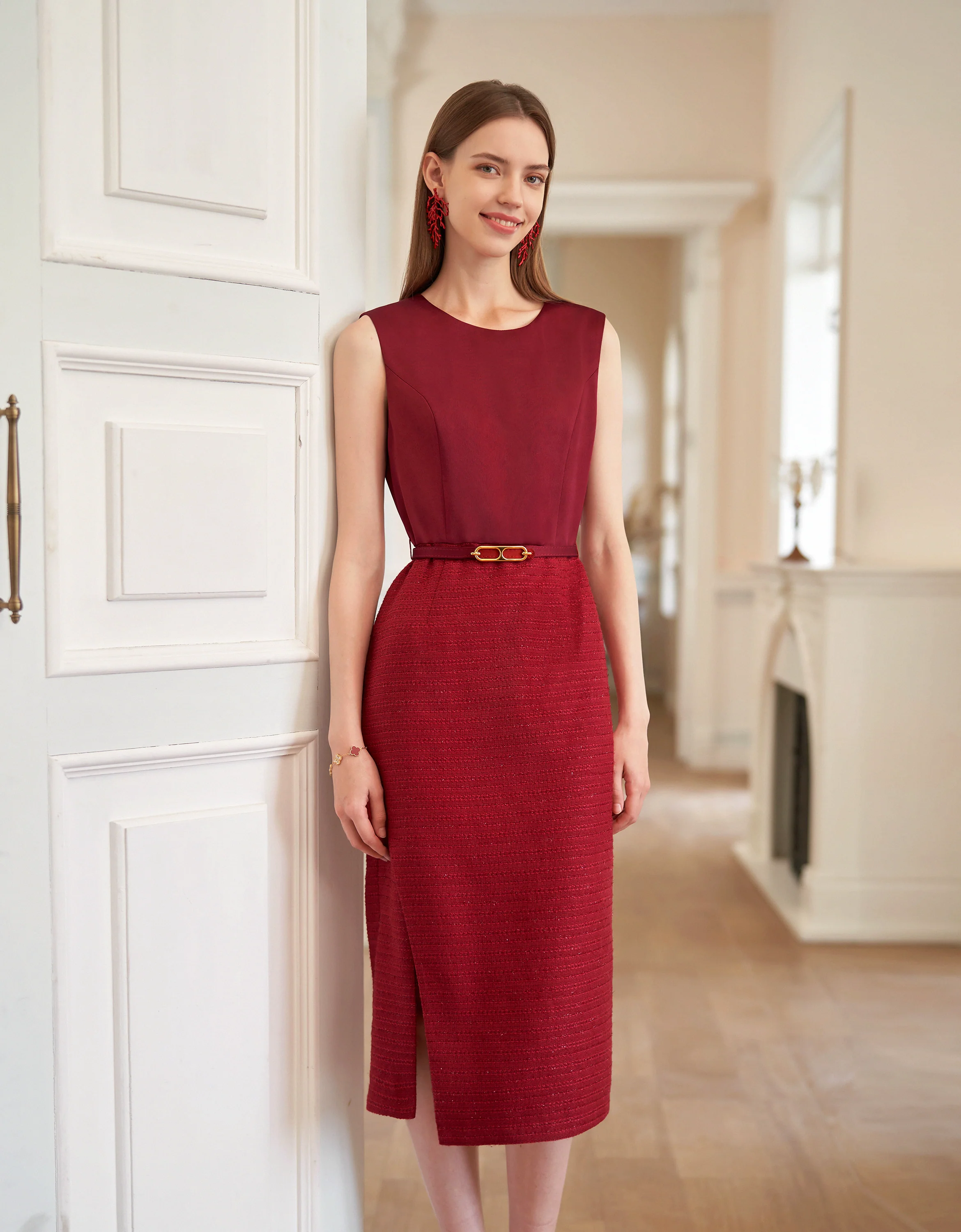 Contrast Textured Skirt Sleeveless Midi Dress - Image 3
