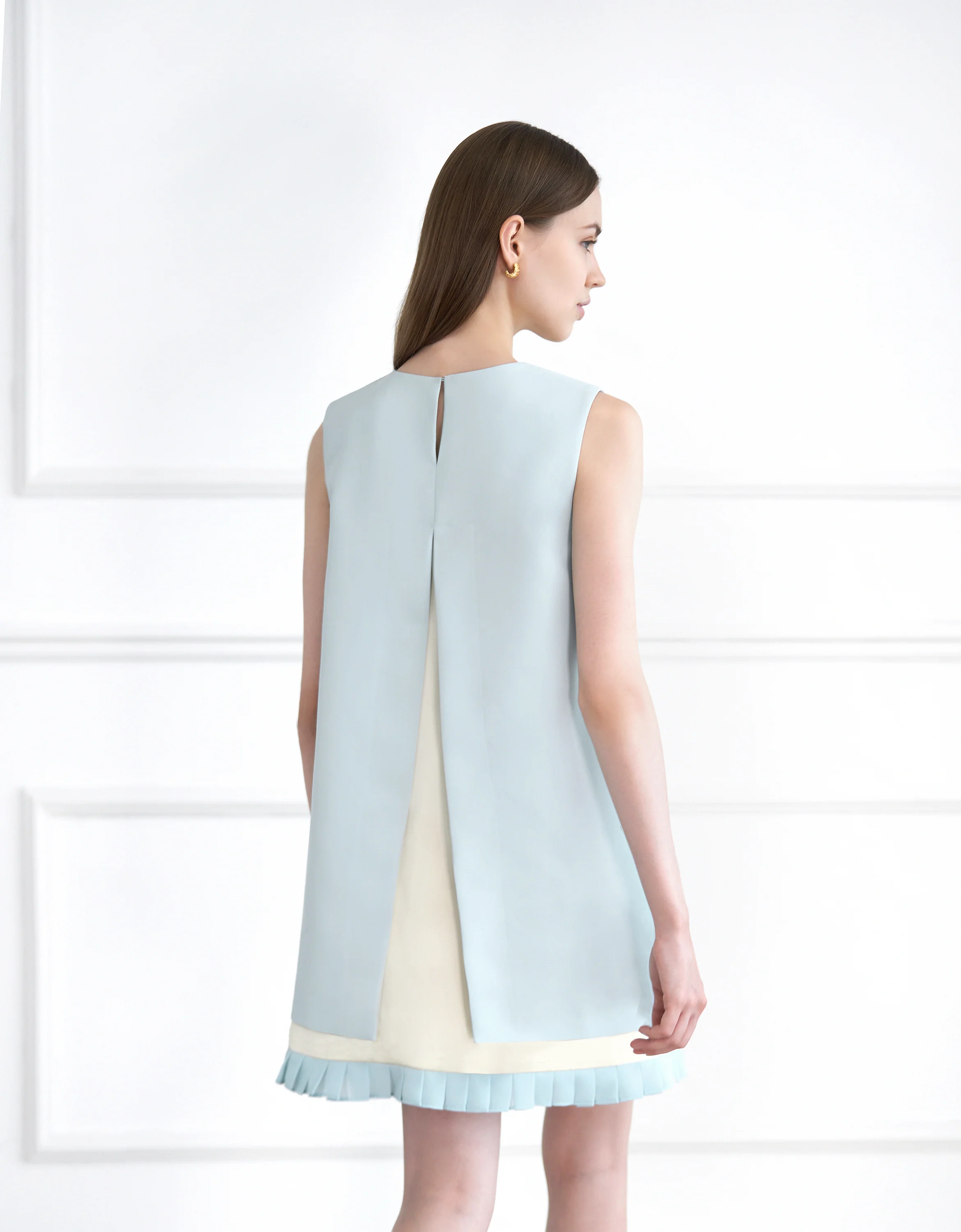 Contrast Trim Pleated Hem Sleeveless Dress - Image 8