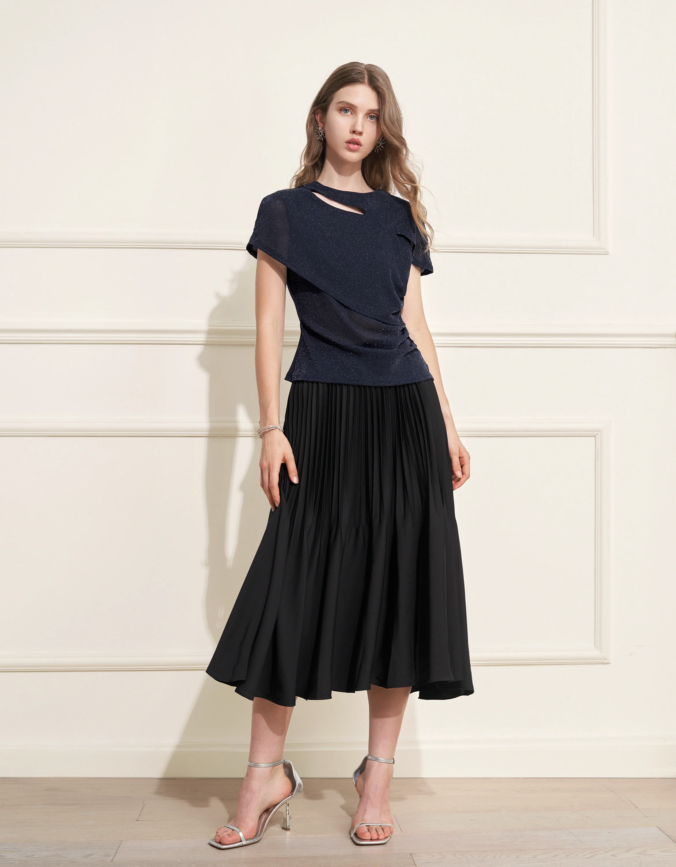 Cutout Front Wrap Knit Top - Image 12