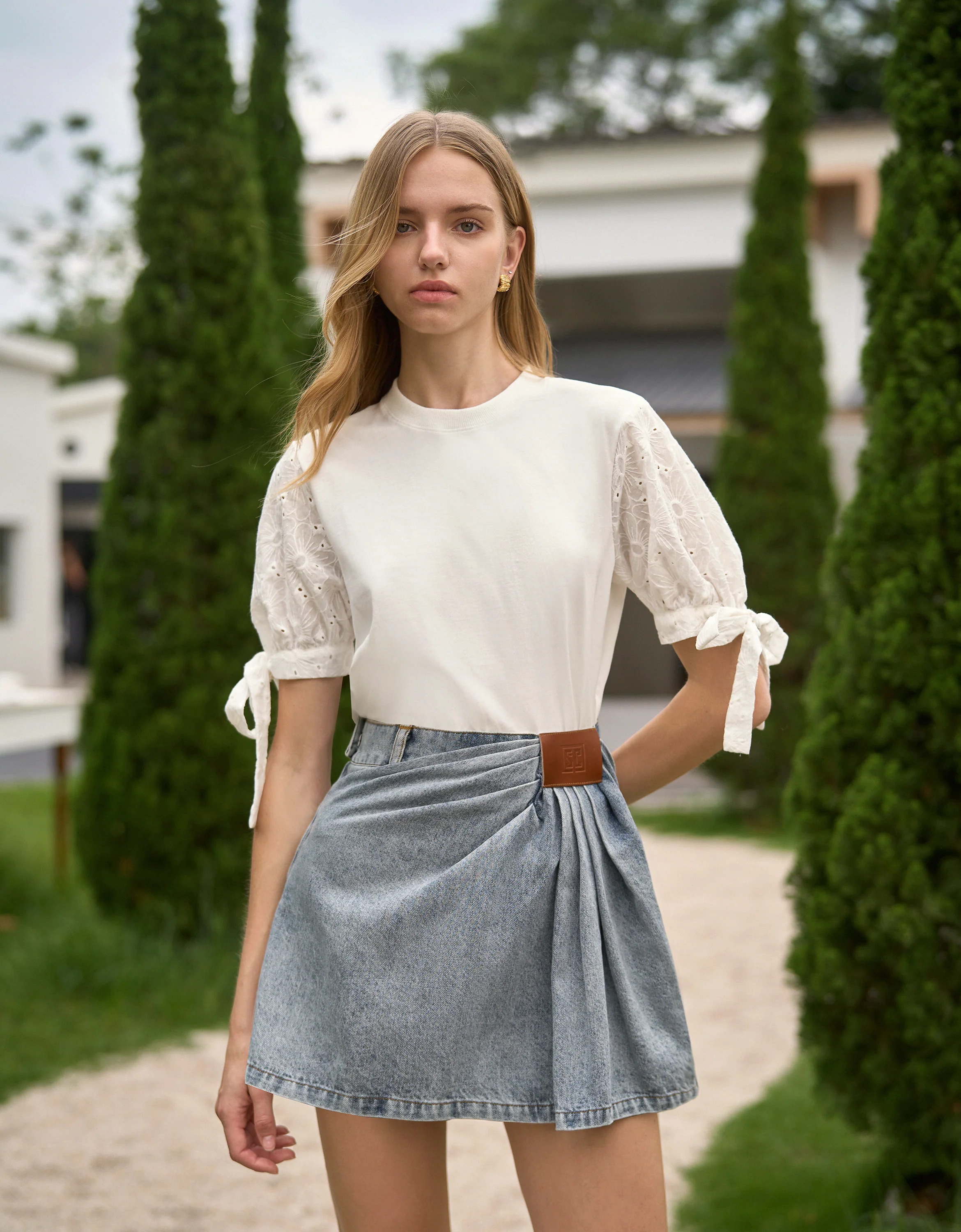 Cutwork Embroidery Puff Sleeve Top - Image 3