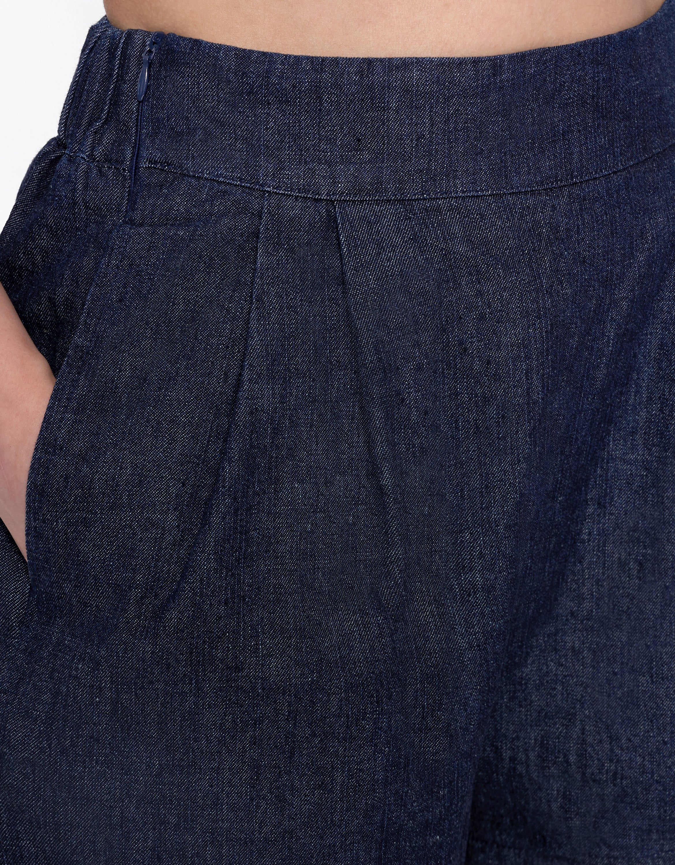 Denim Elastic Shorts - Image 9