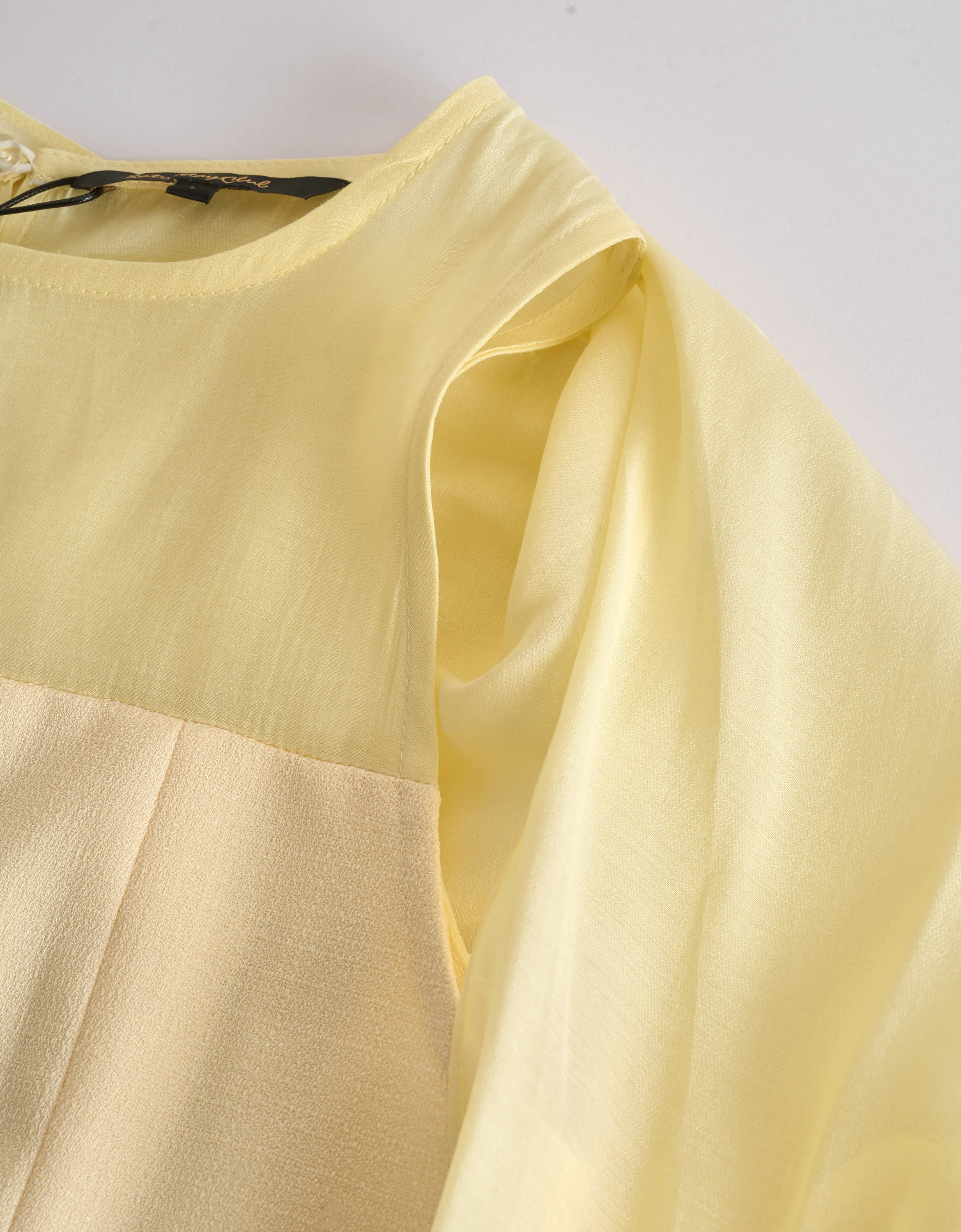 Detachable Shawl Top - Image 6