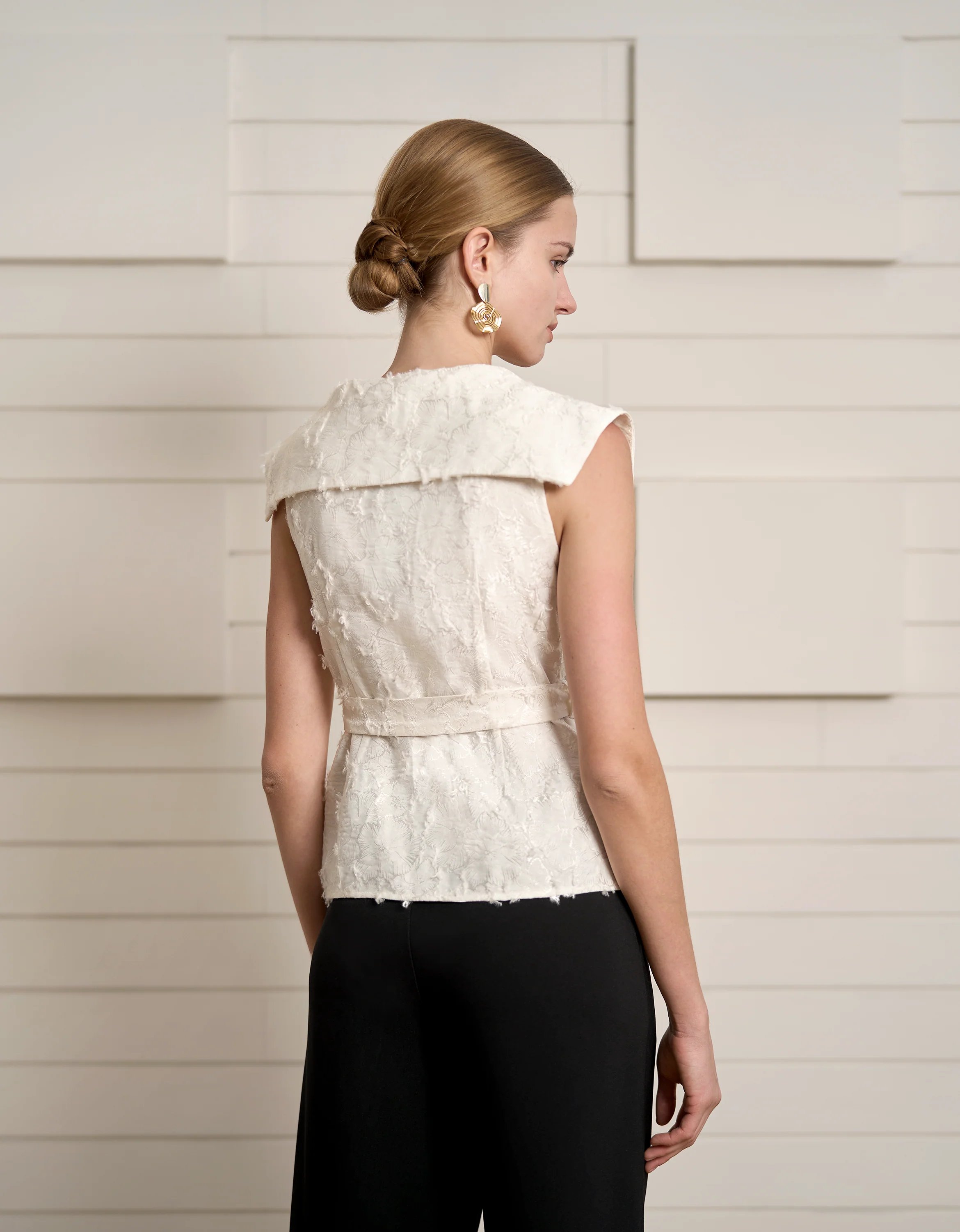 Double-breasted Suit Collar Jacquard Vest - Image 4