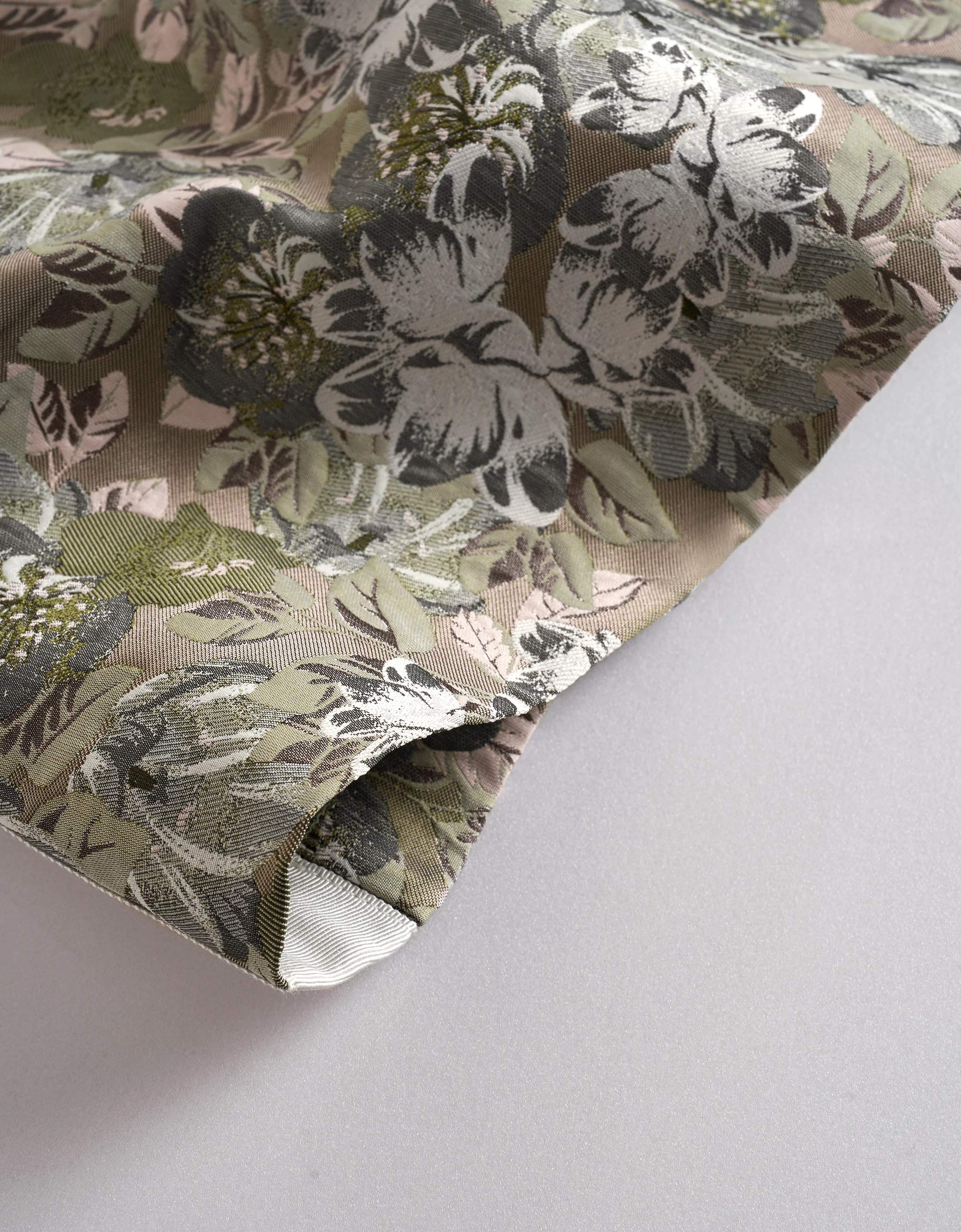Floral Jacquard A-line Skirt - Image 8