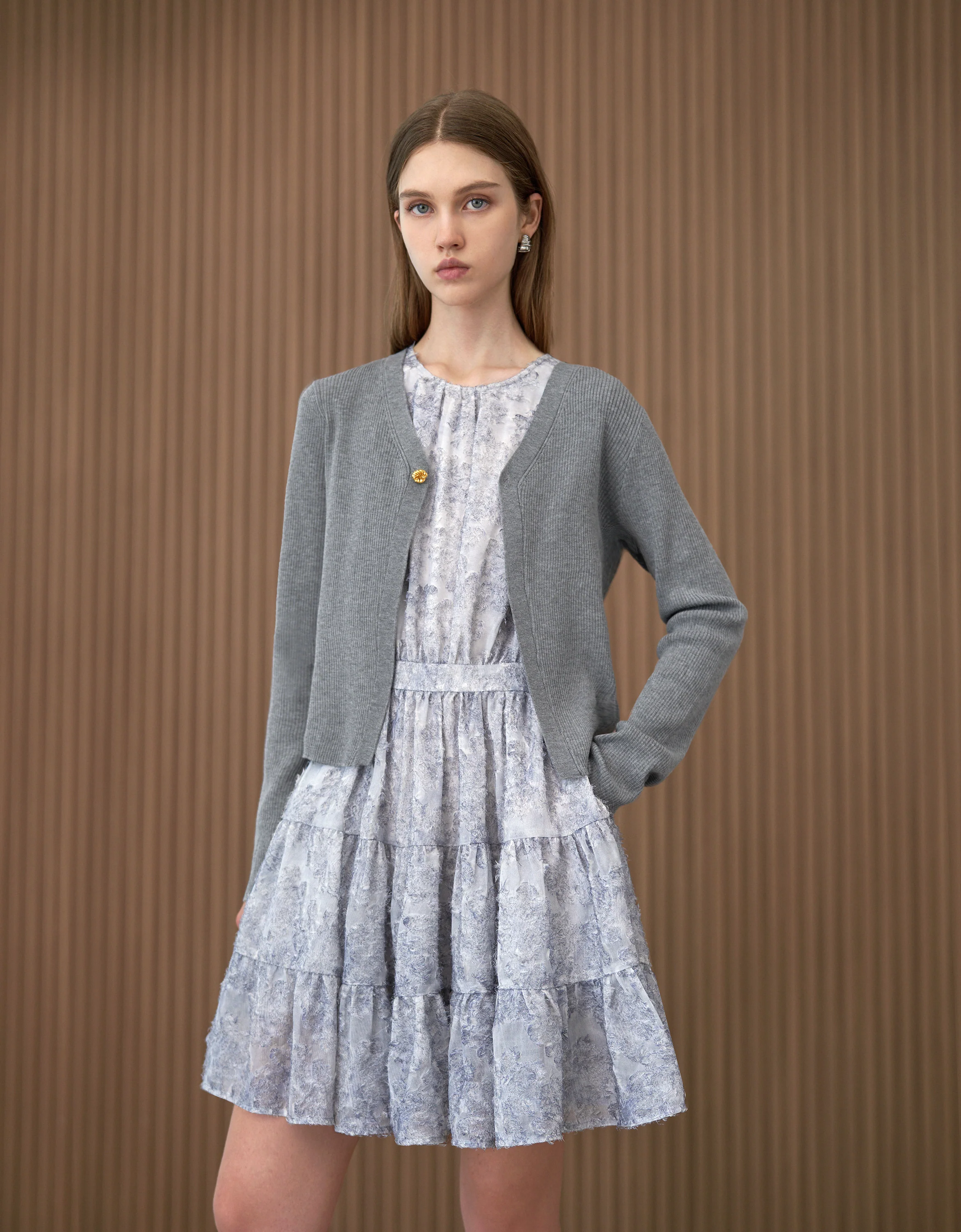 Floral Jacquard Tiered Skirt Sleeveless Dress - Image 6