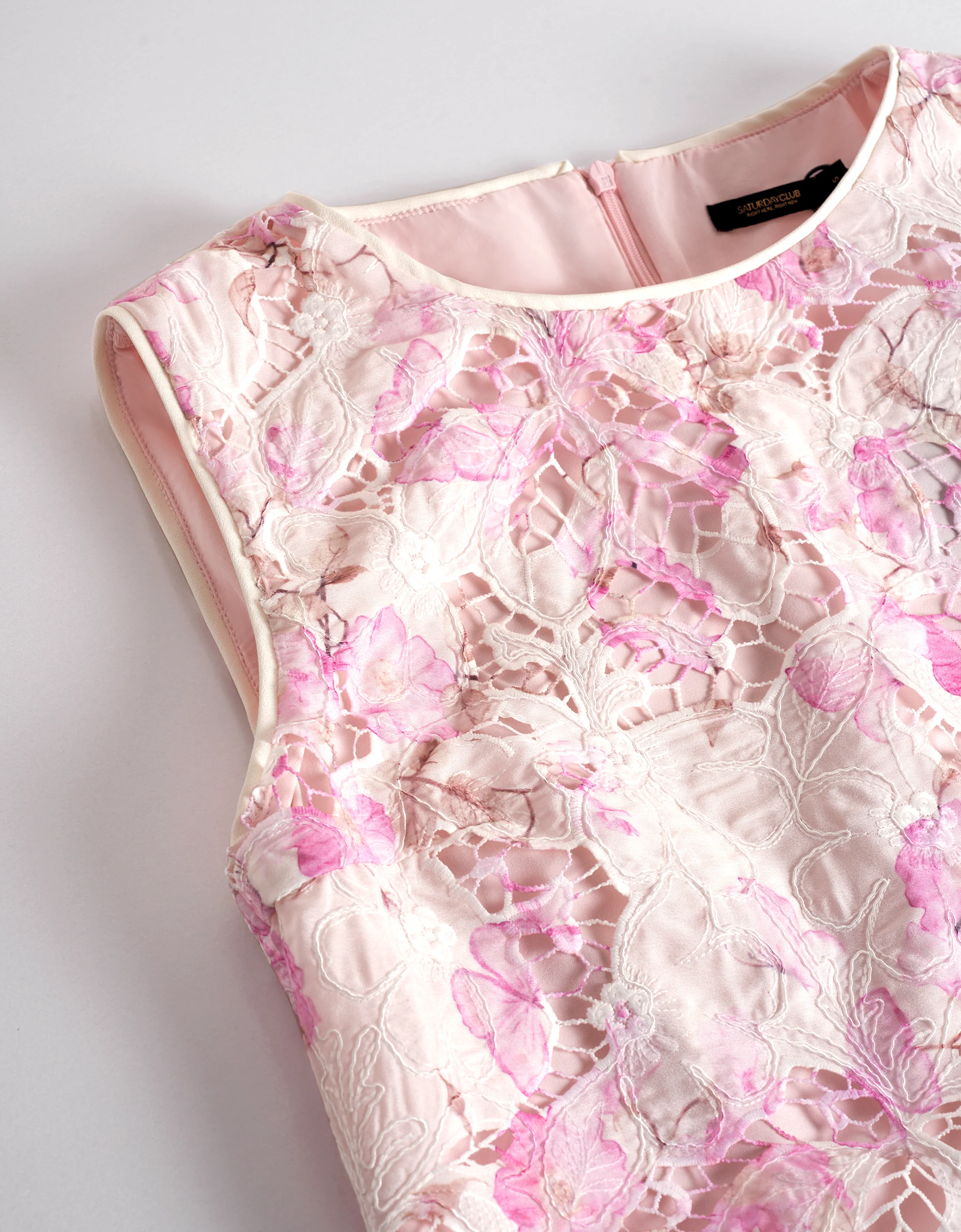 Floral Print Embroidered Sleeveless Dress - Image 7