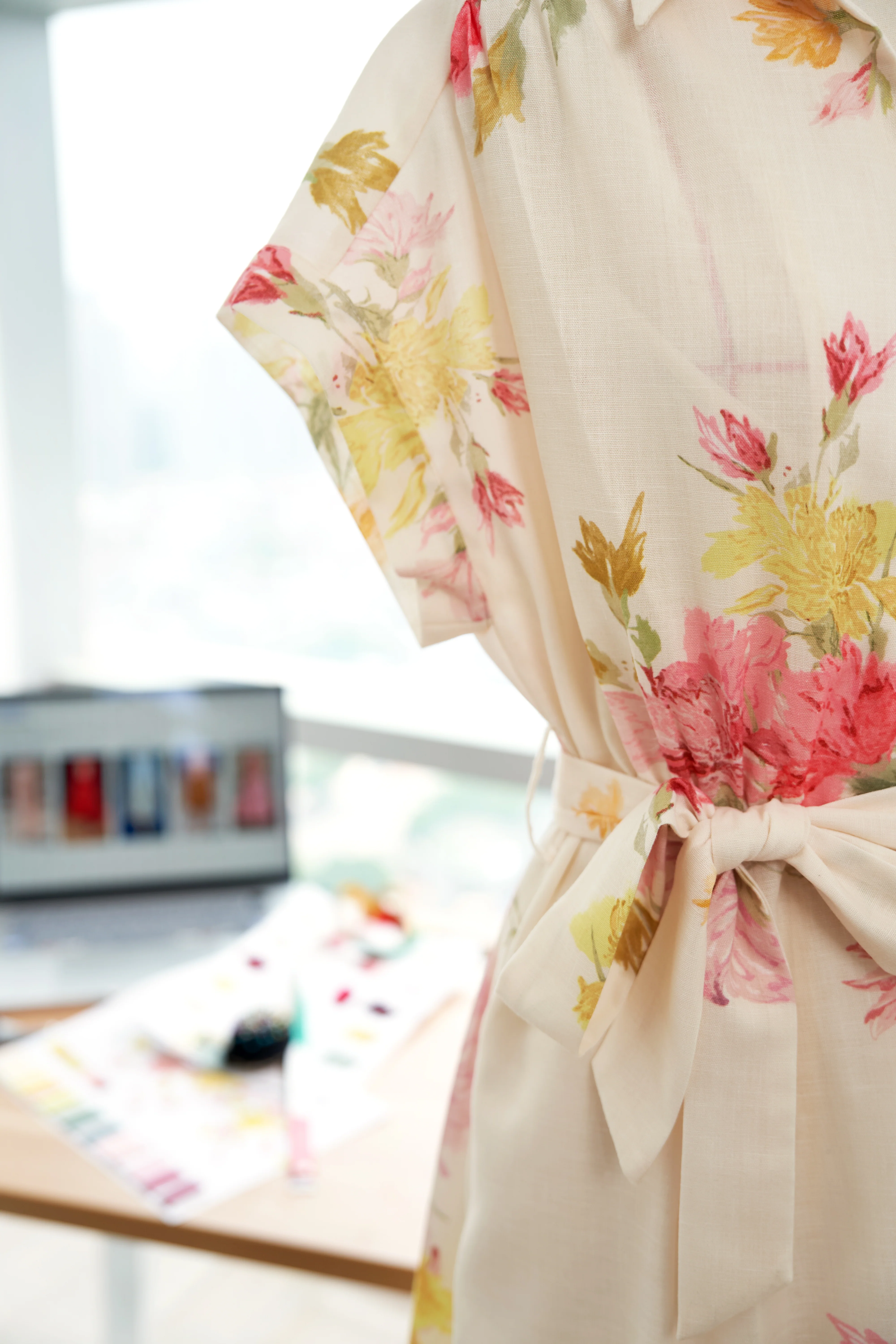 Floral Print Midi Shirt Dress - Image 18