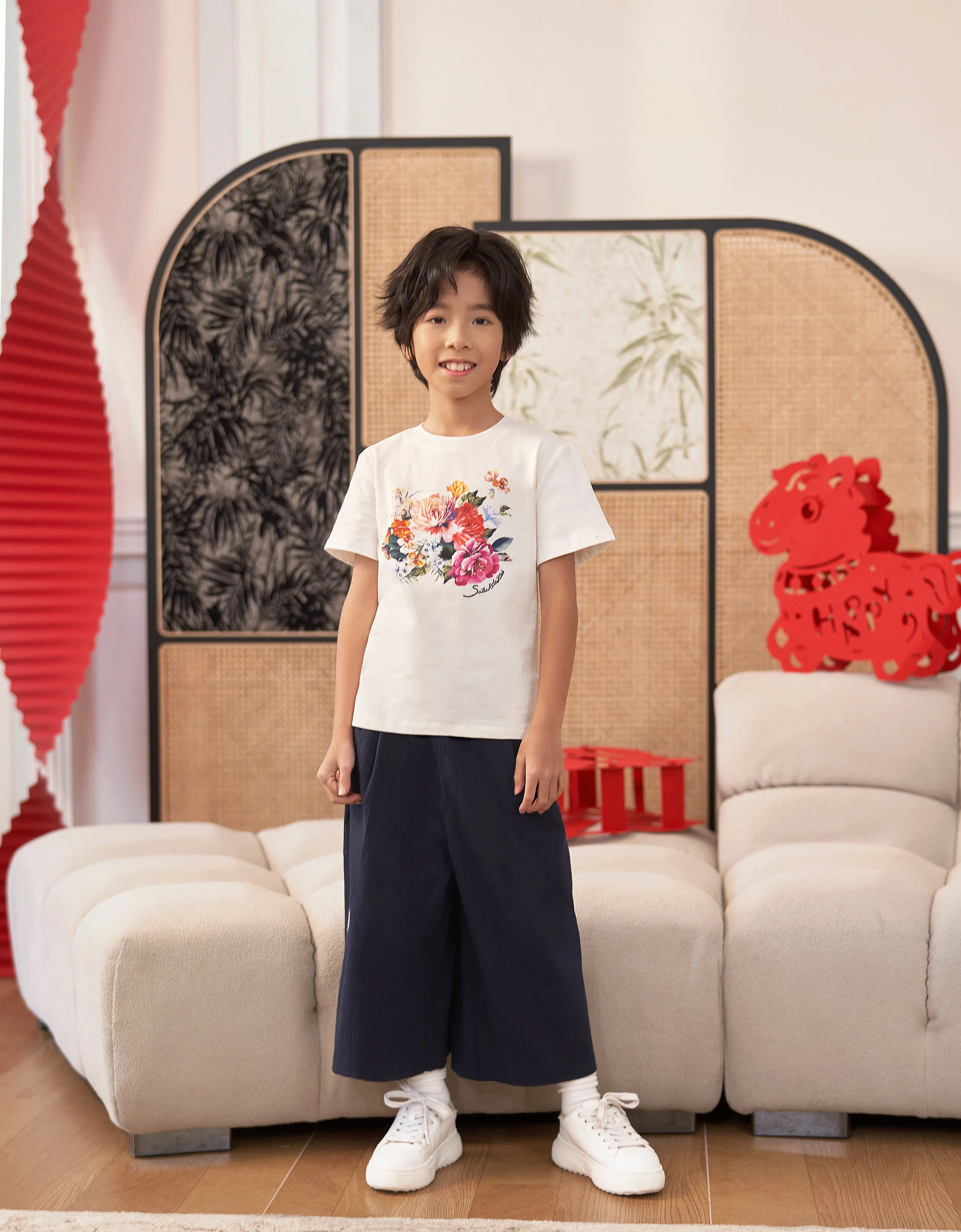 Floral Print Round Neck T-Shirt - Image 9