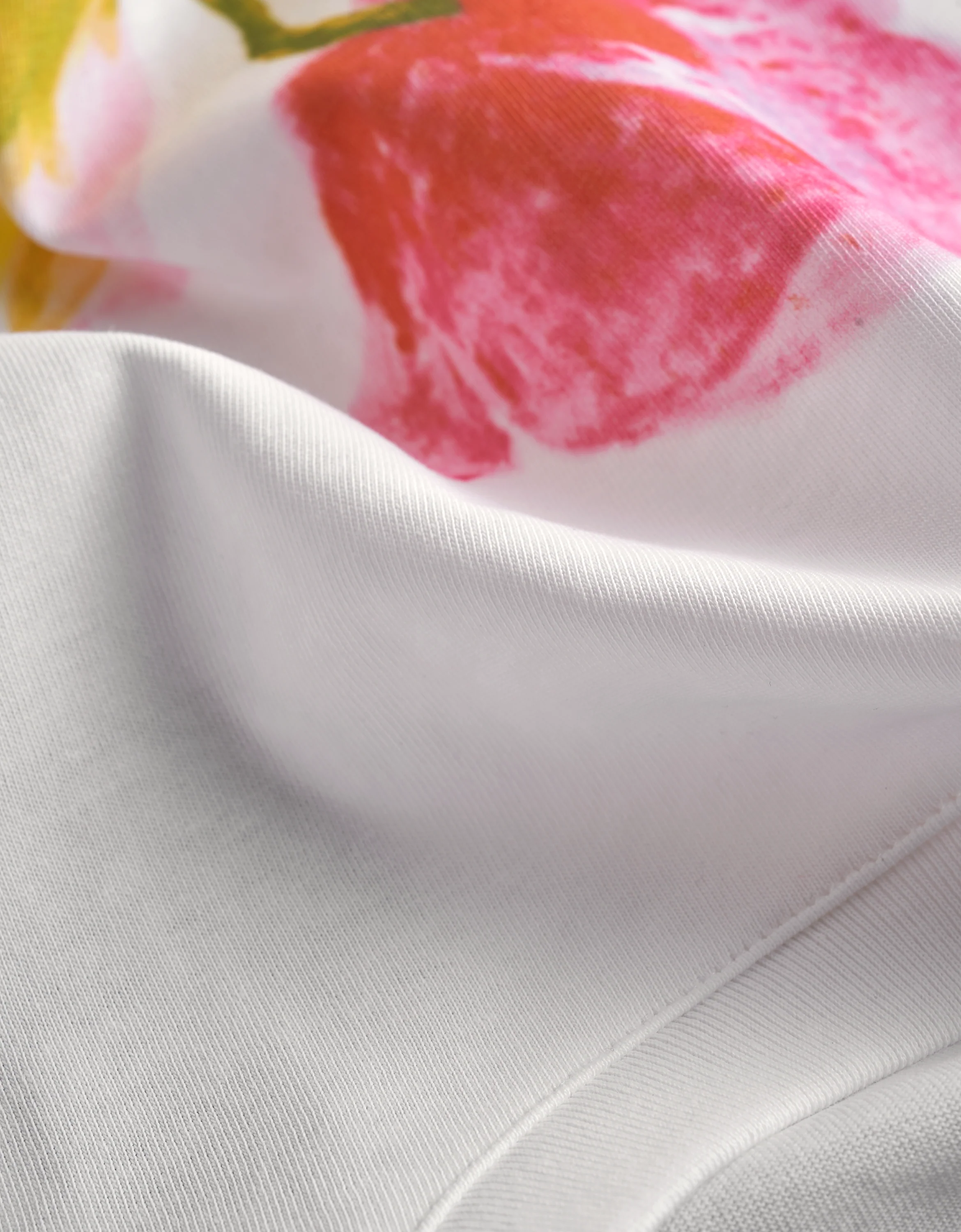 Floral Print Round Neck T-Shirt - Image 7