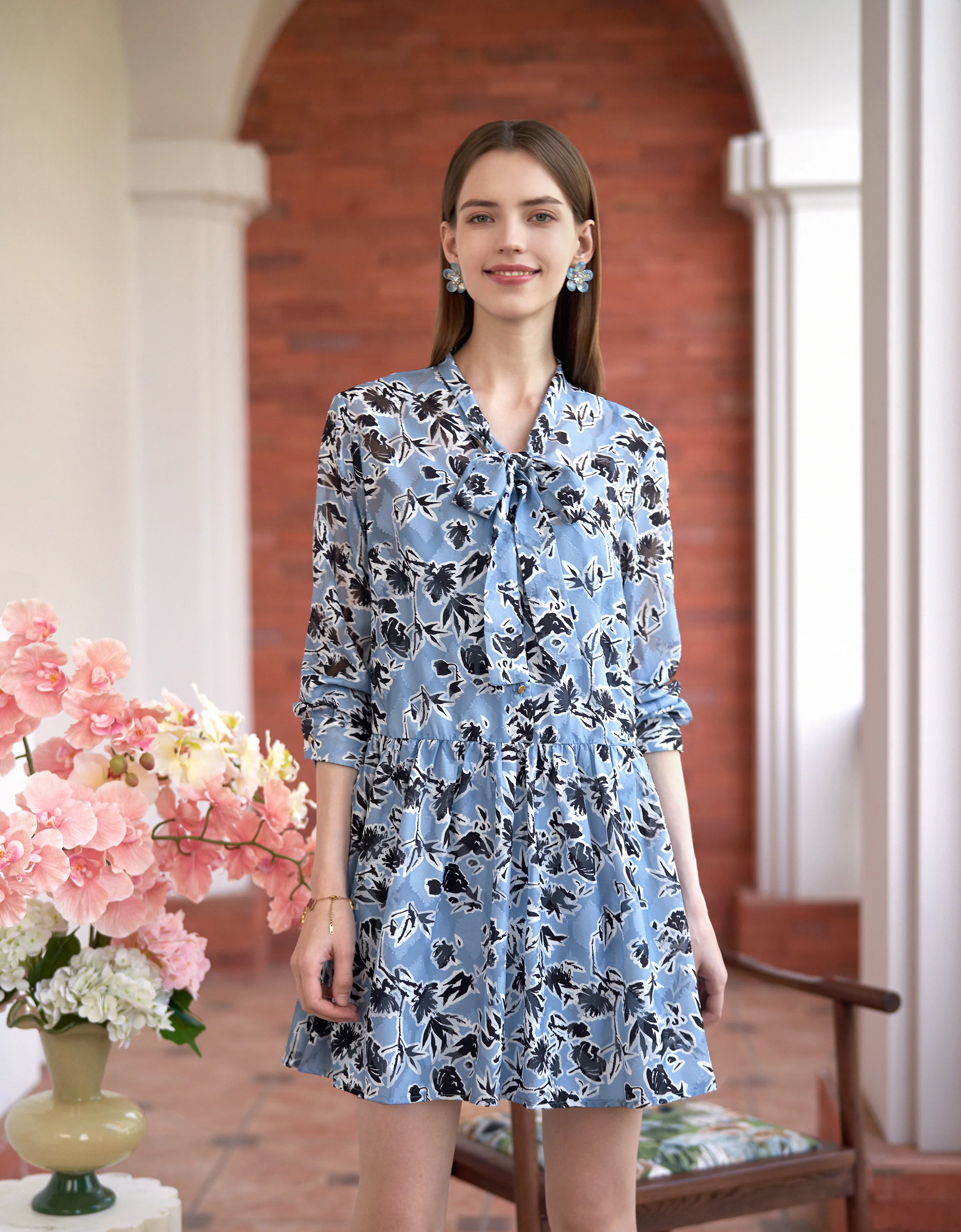Floral Print Ruffled Hem Long Sleeve Dress