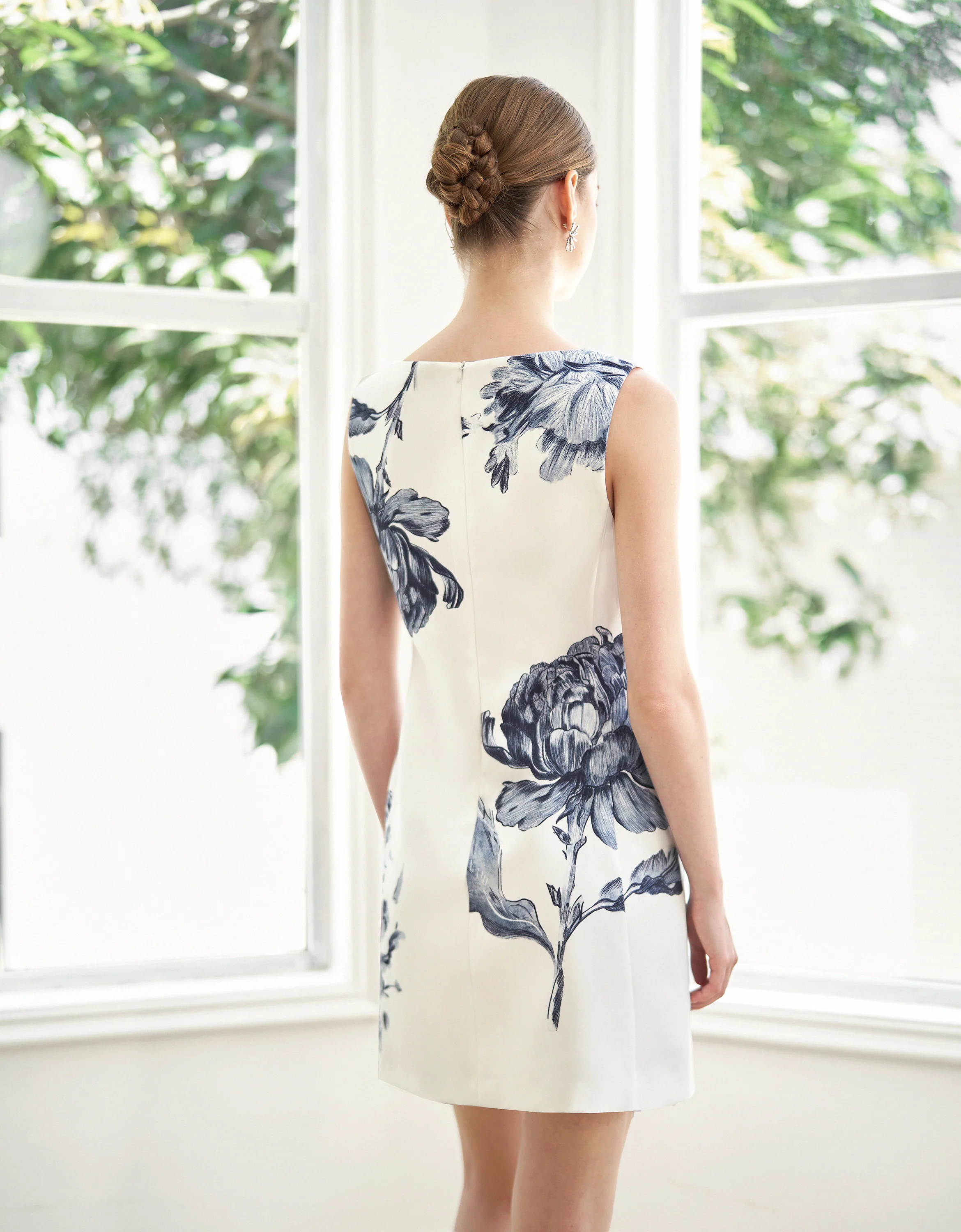 Floral Print Sleeveless Dress - Image 3