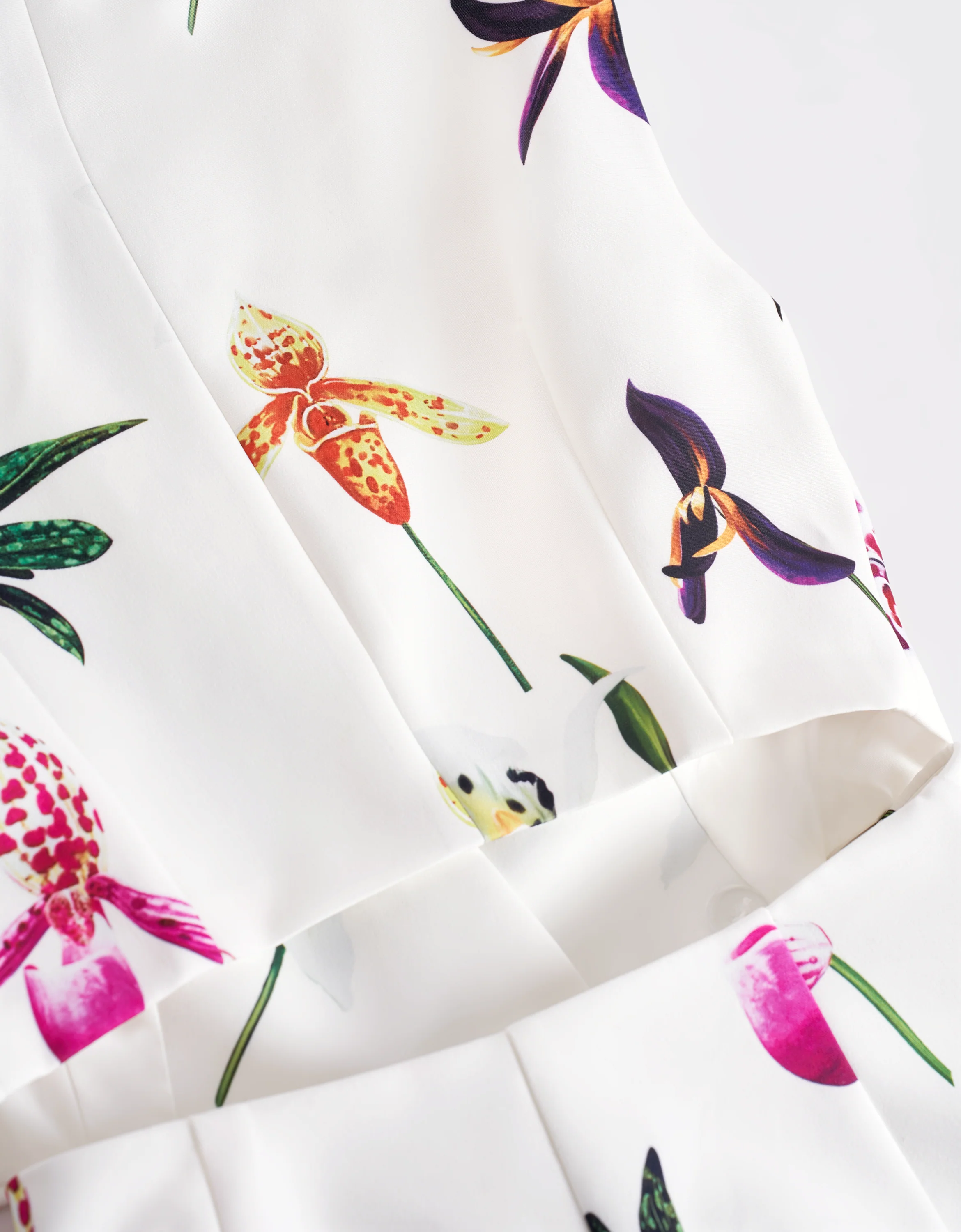 Floral Print Wide Shoulder Vest Romper - Image 9