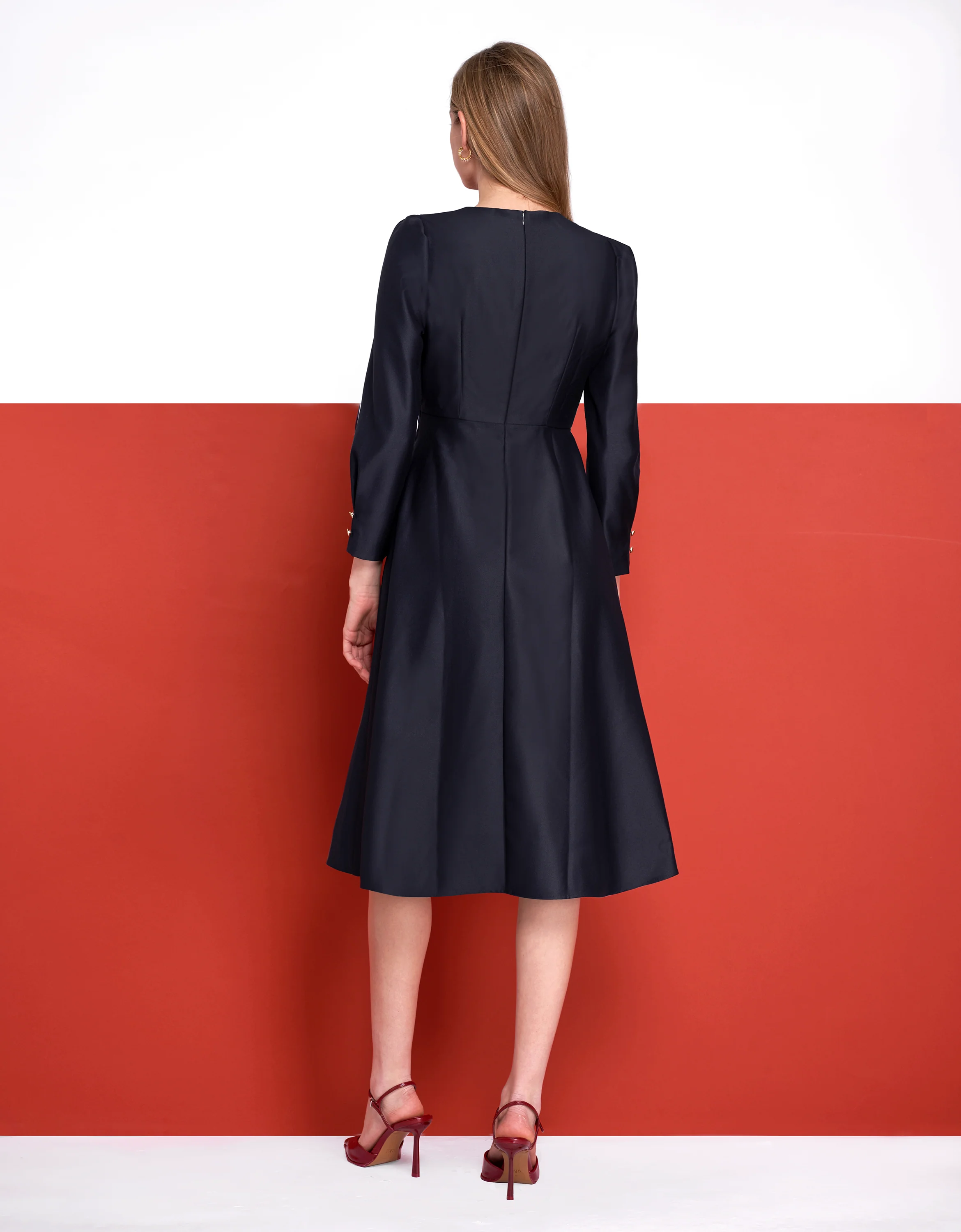 Gathered Waist Long Sleeve Midi Dress - Image 4