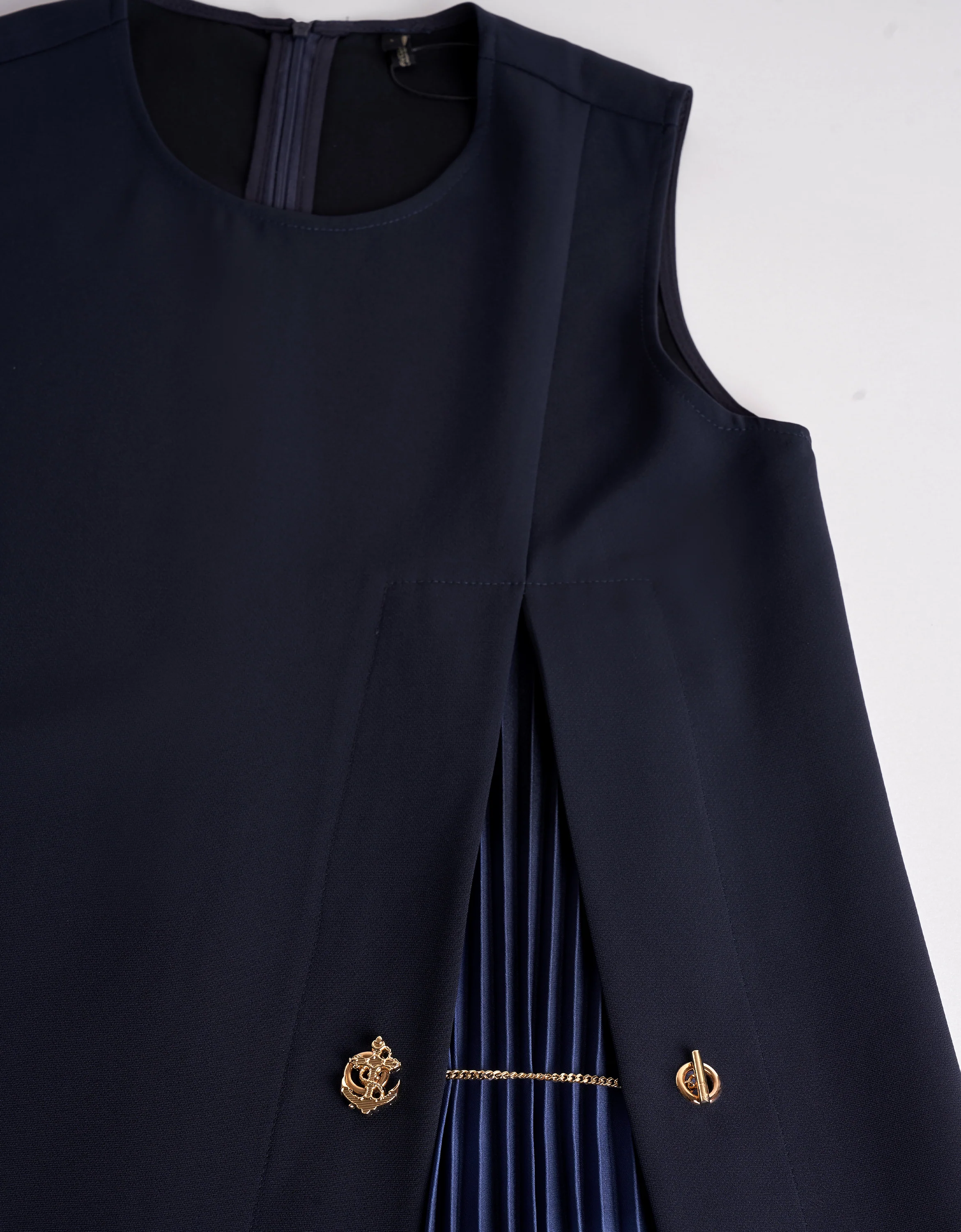 Gradient Pleated Panel Sleeveless Dress - Image 6