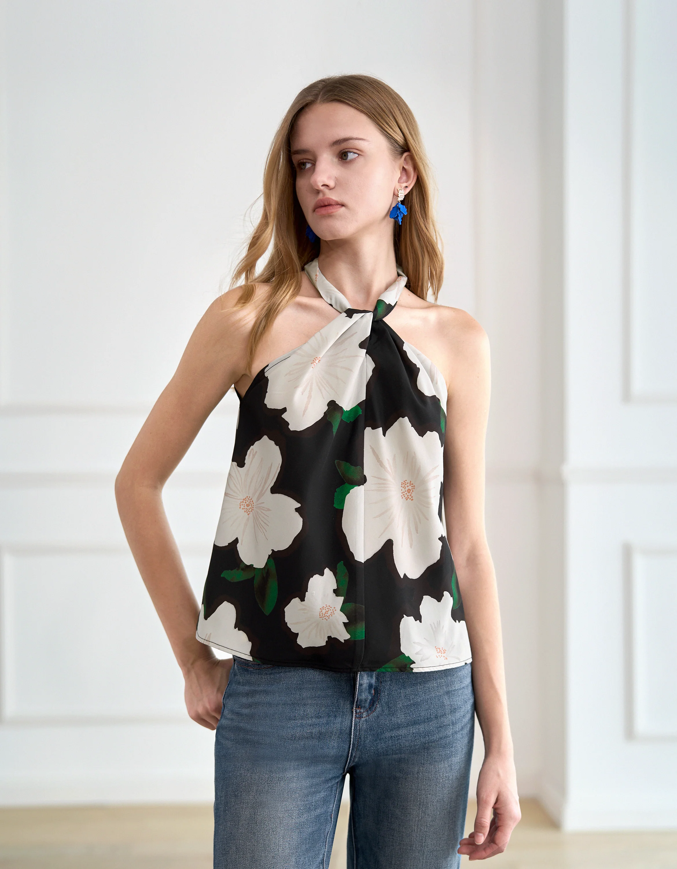 Halterneck Floral Print Top - Image 3