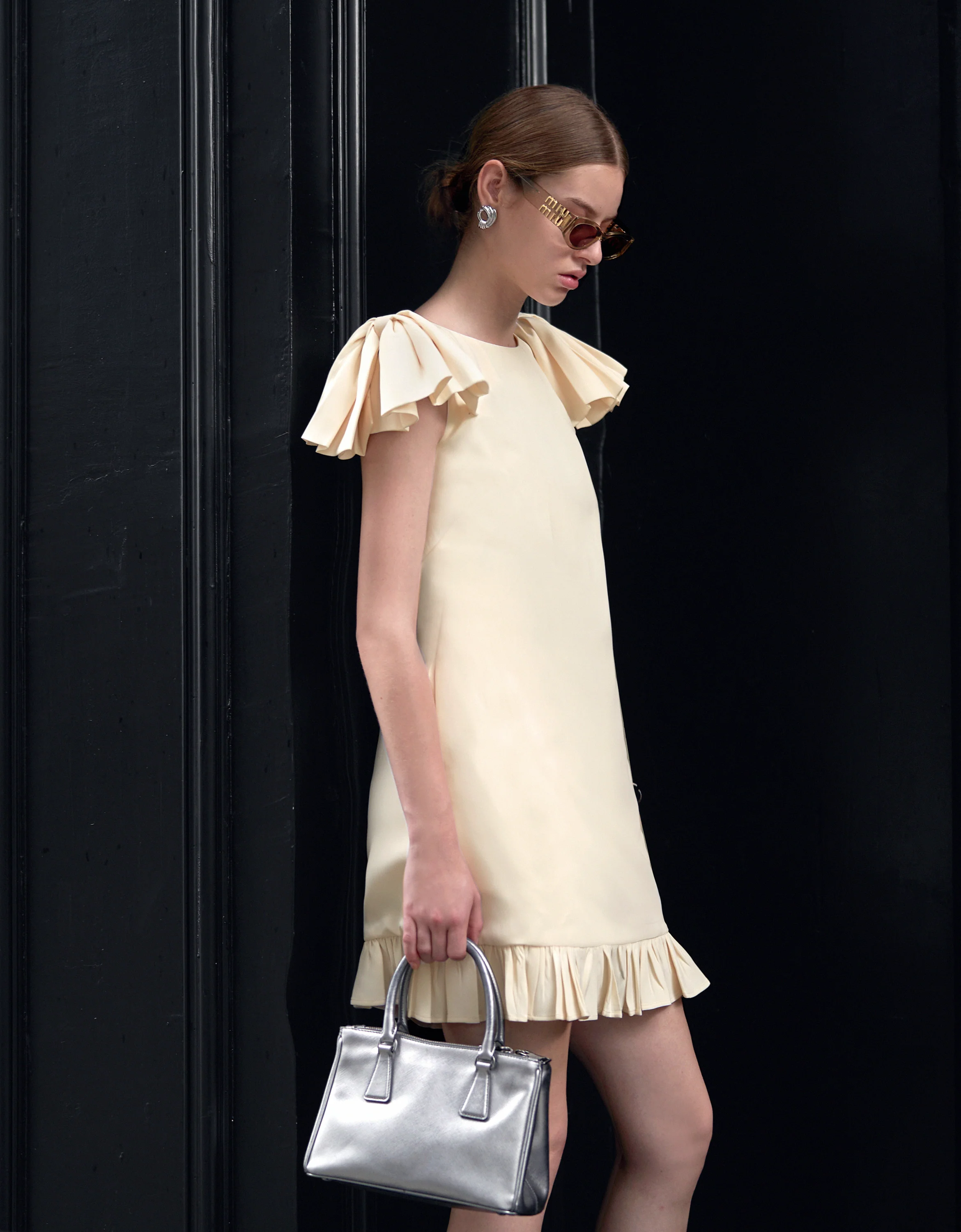 High-grade Acetate Shoulder Bow Dress - Image 10